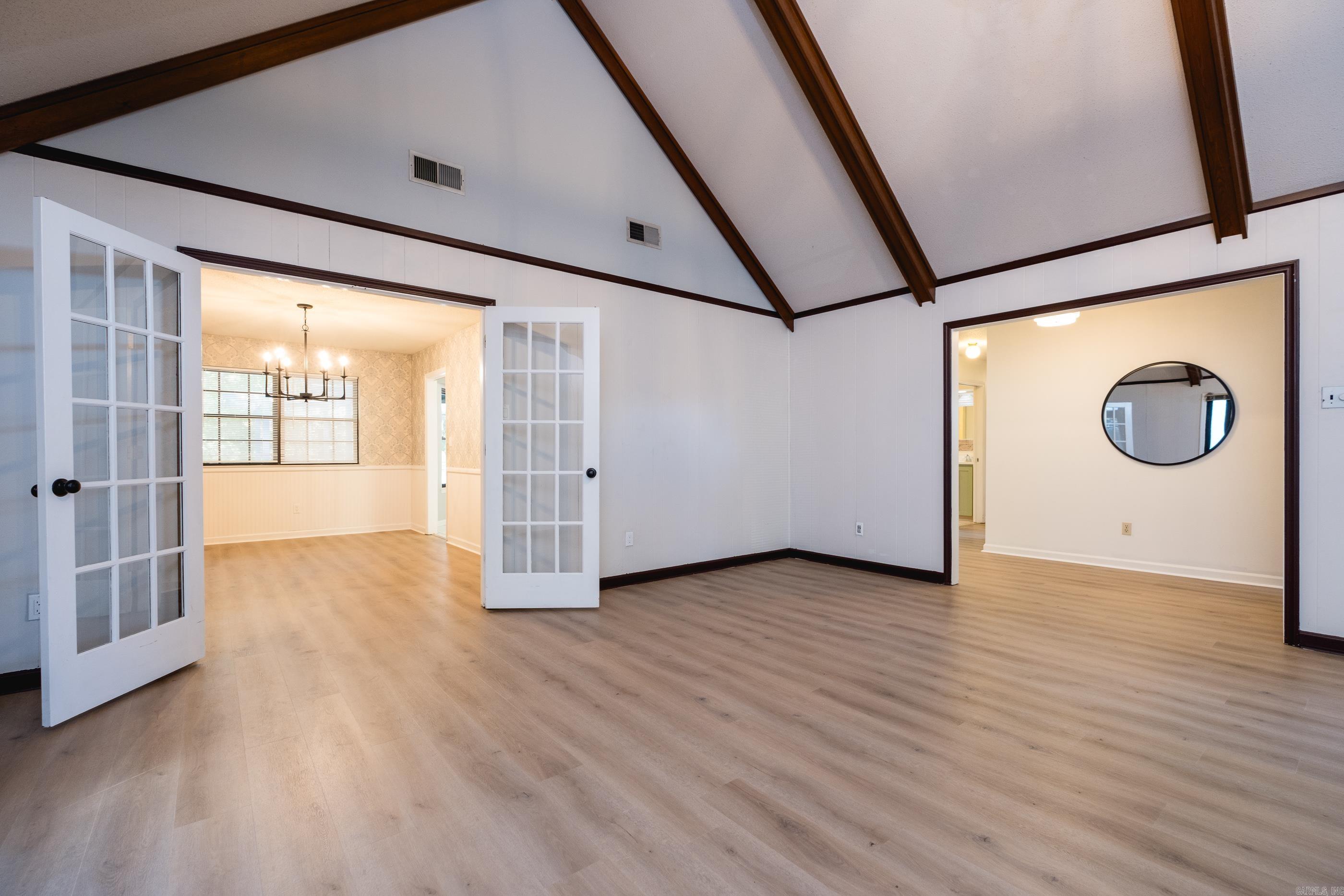 11004 Dogwood Cove Property Photo 11