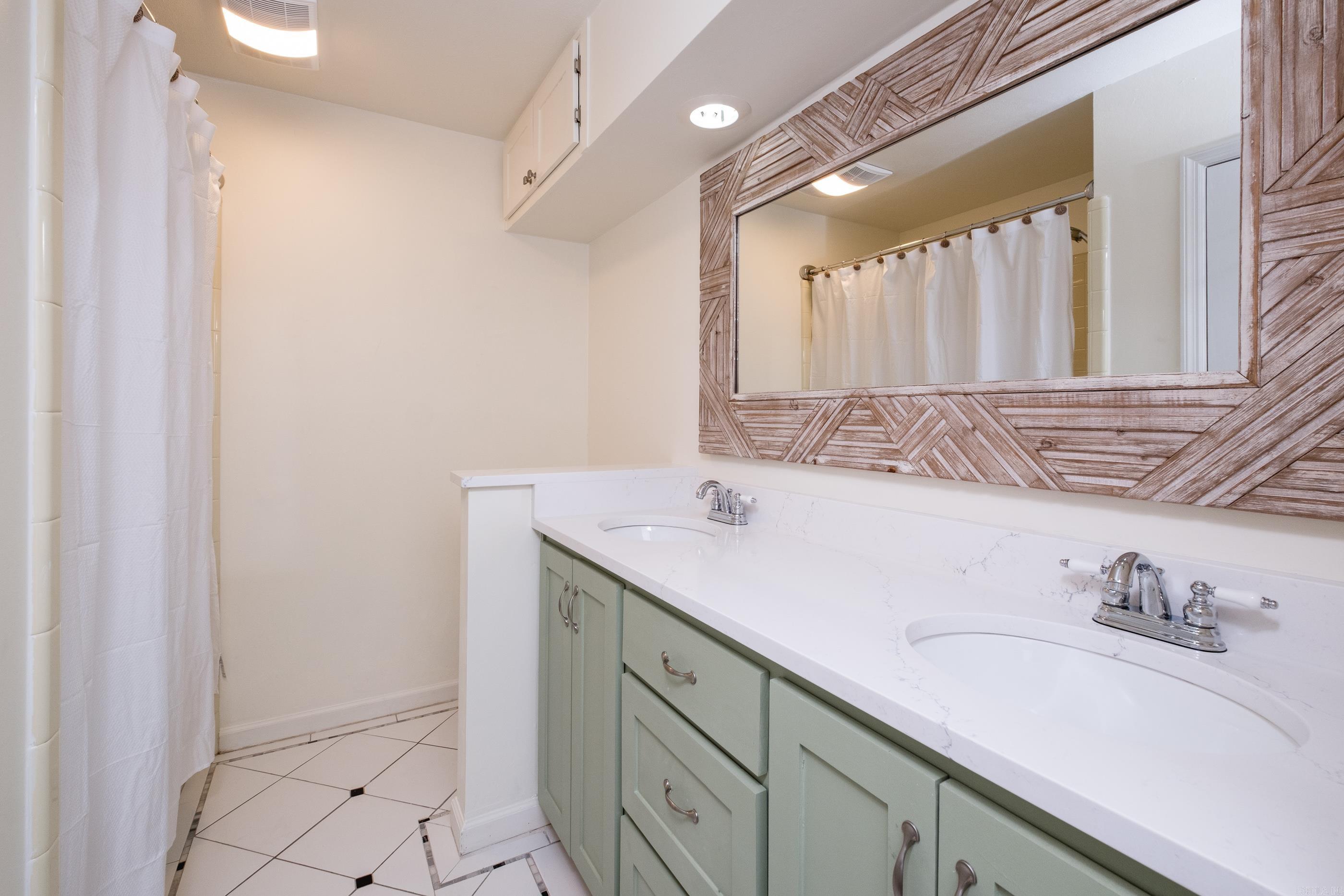 11004 Dogwood Cove Property Photo 26