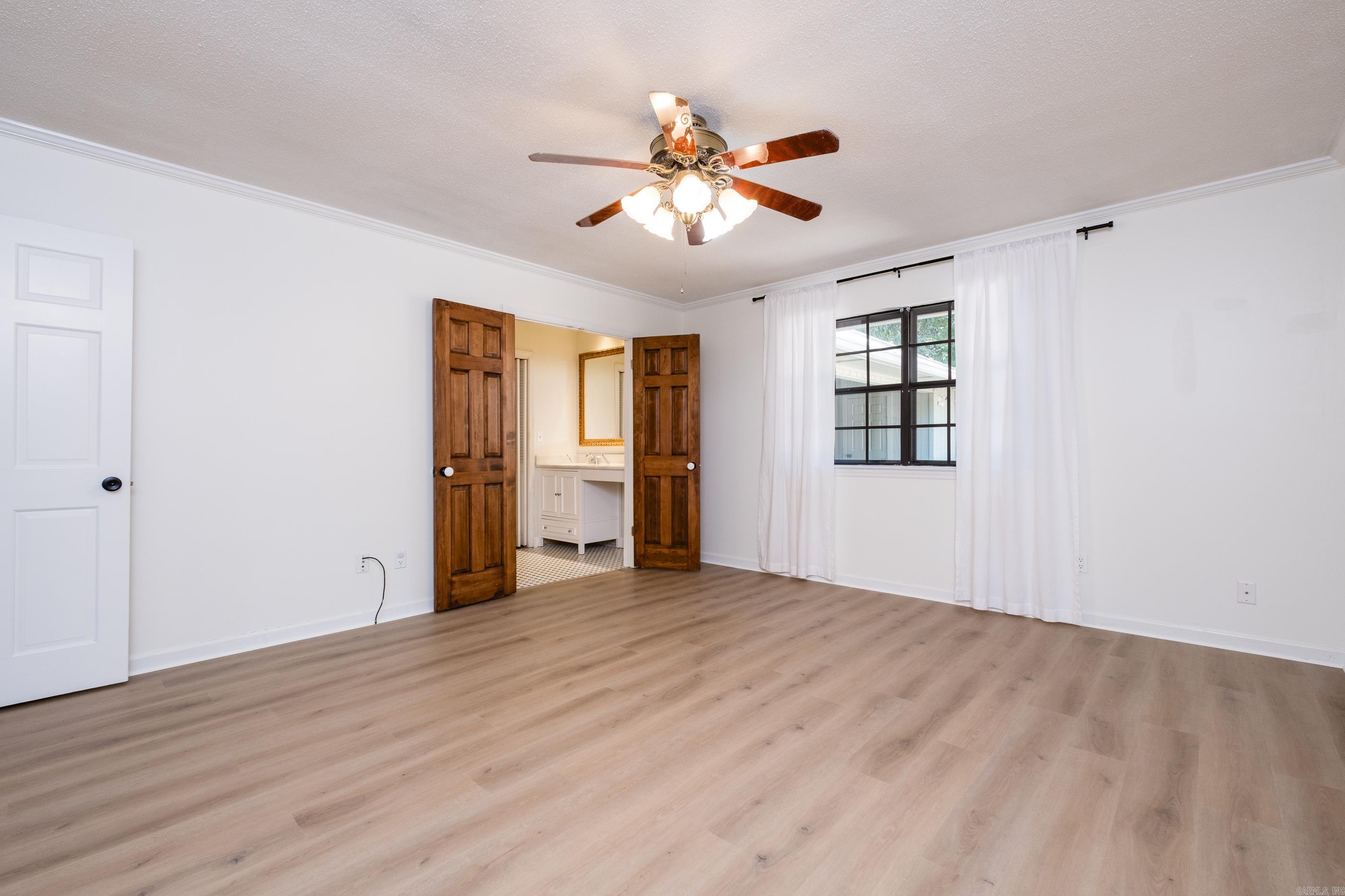 11004 Dogwood Cove Property Photo 31