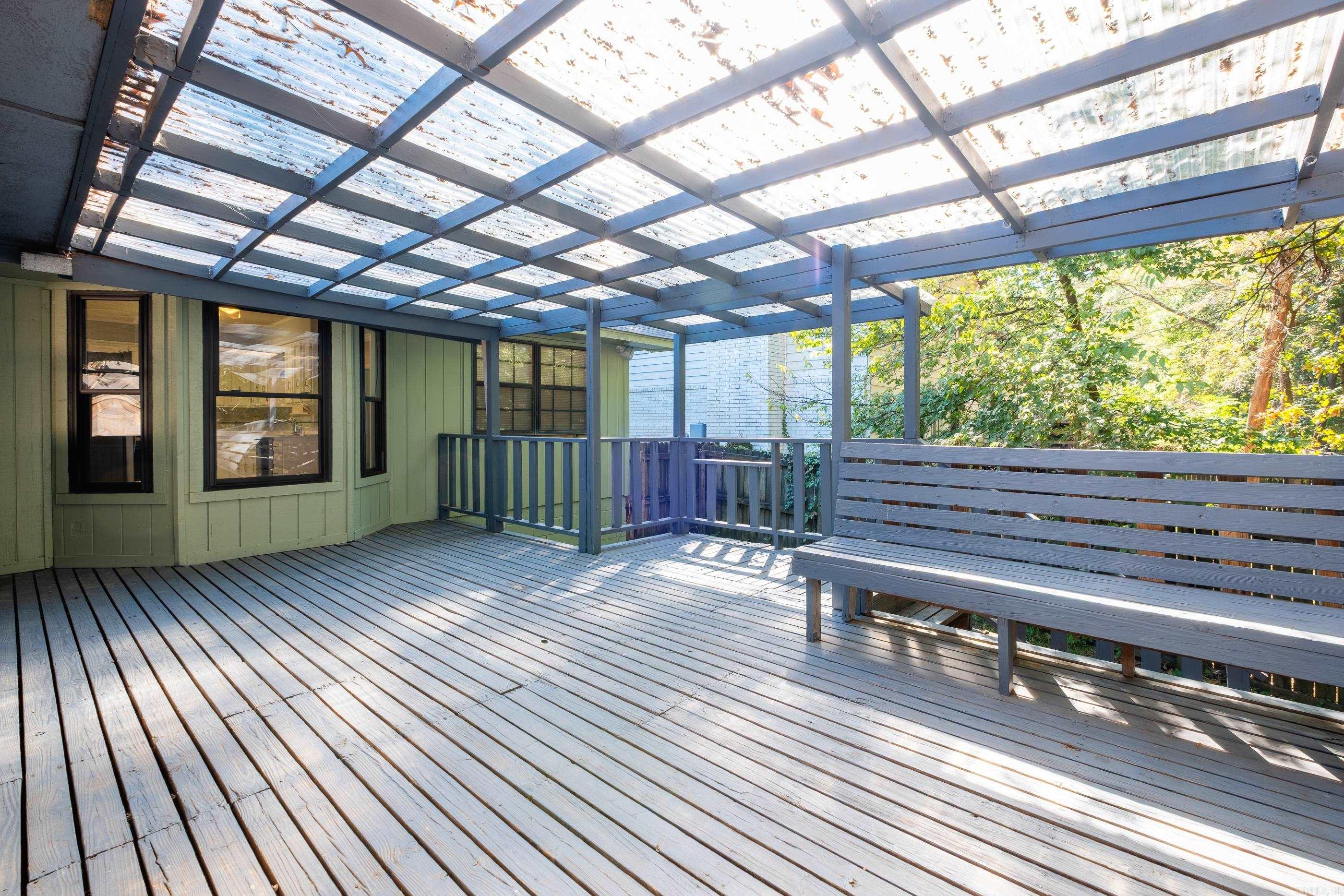 11004 Dogwood Cove Property Photo 38