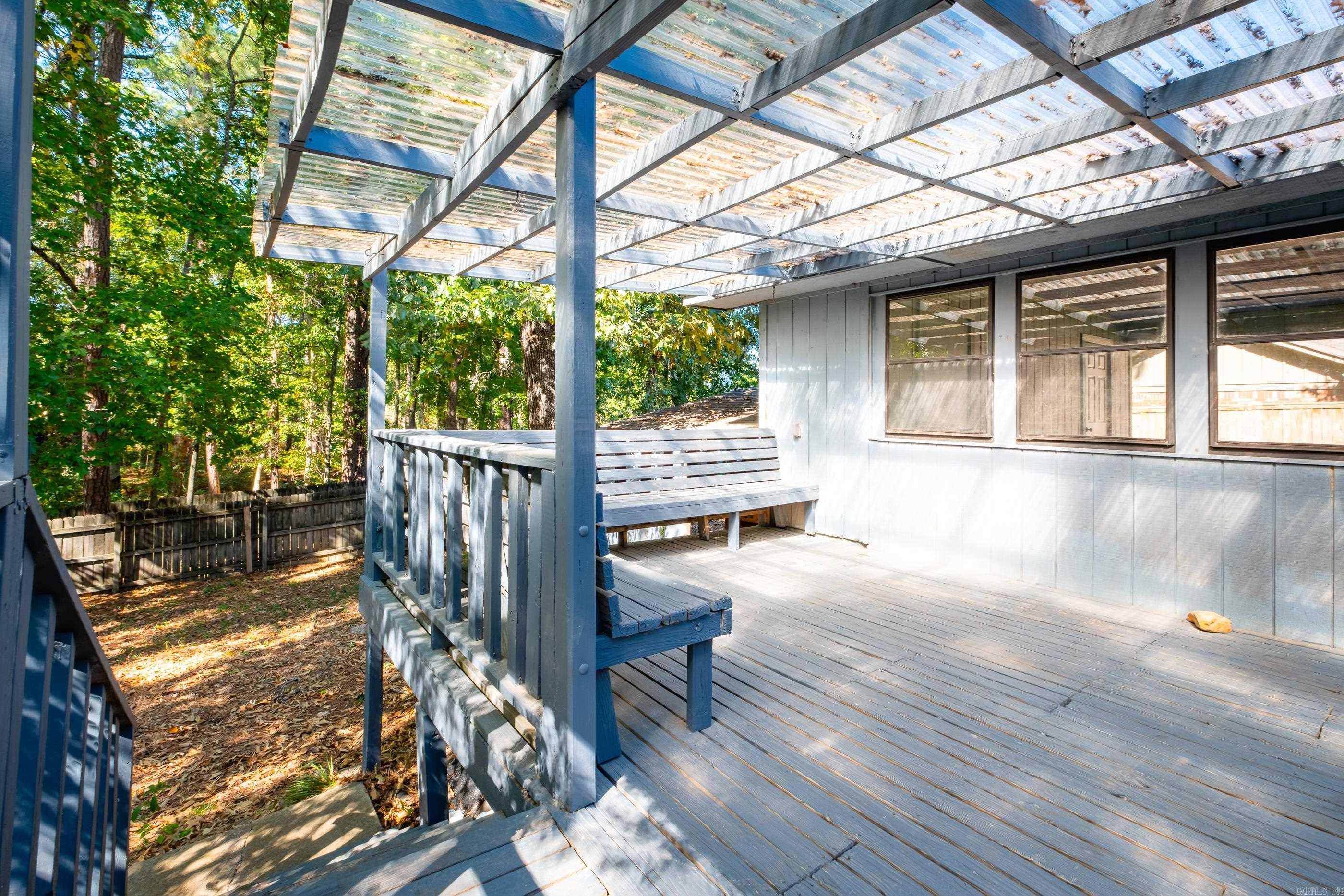 11004 Dogwood Cove Property Photo 40