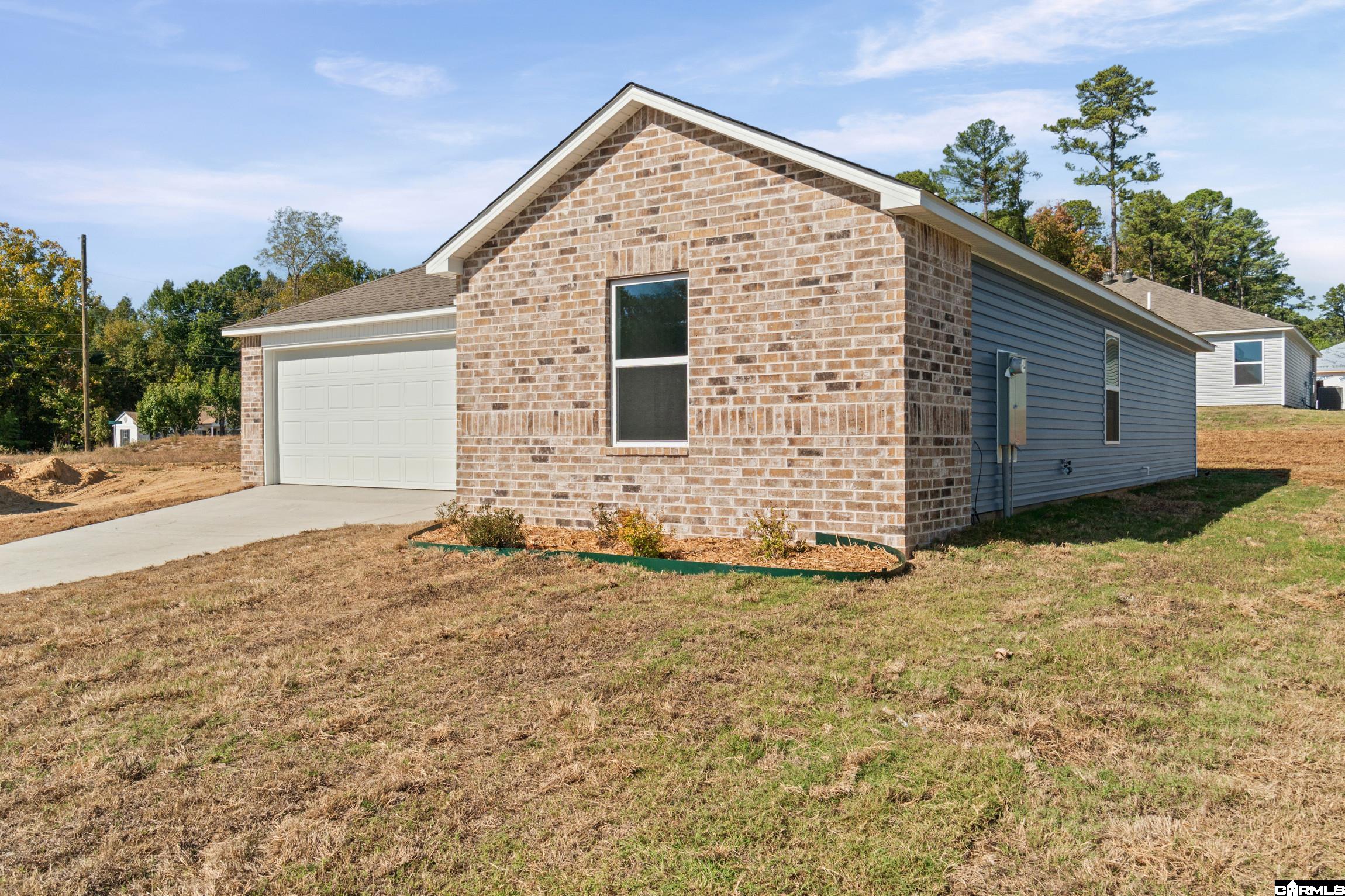 408 Mistflower Cove Property Photo 4