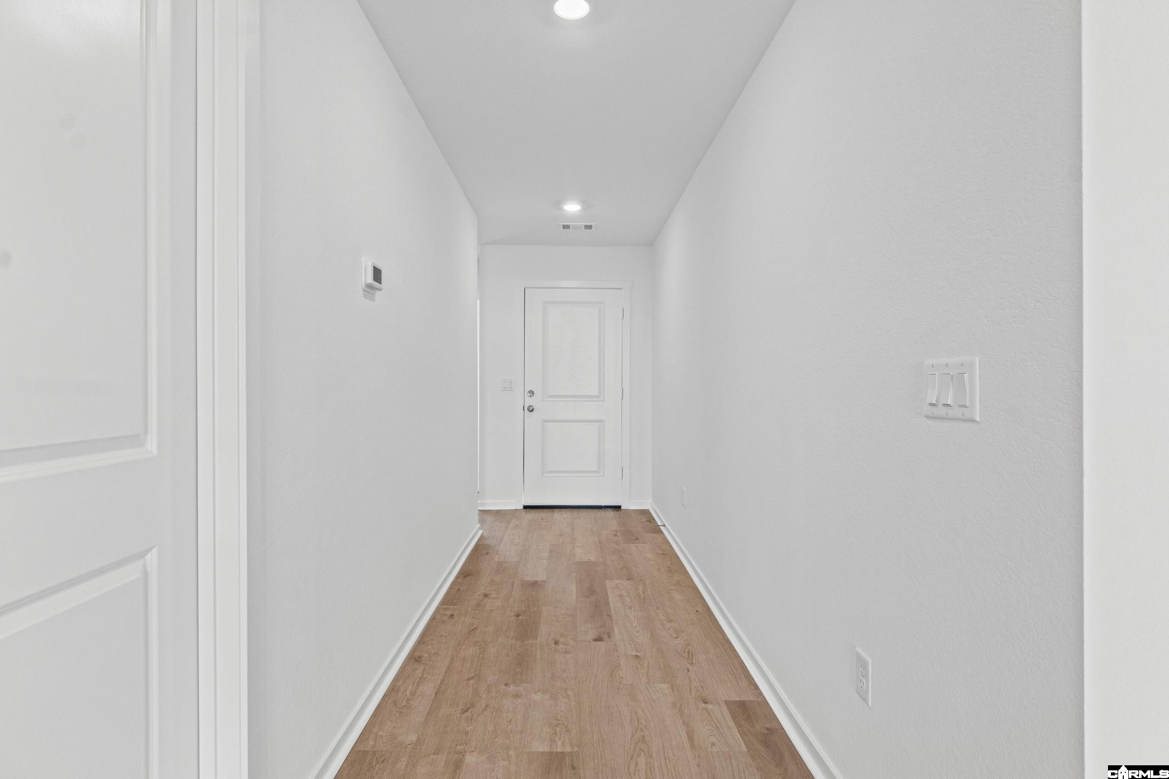 408 Mistflower Cove Property Photo 6