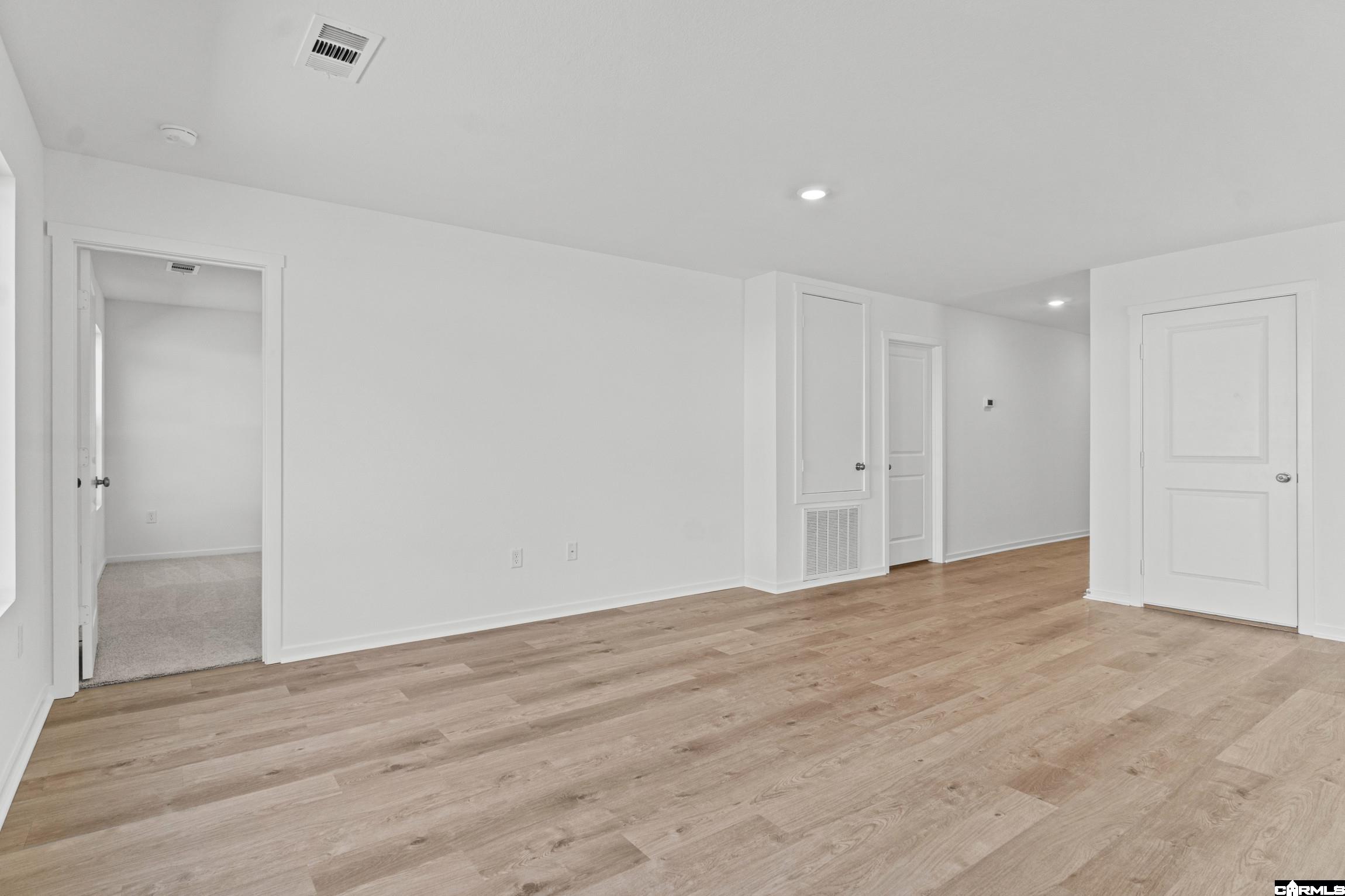 408 Mistflower Cove Property Photo 10