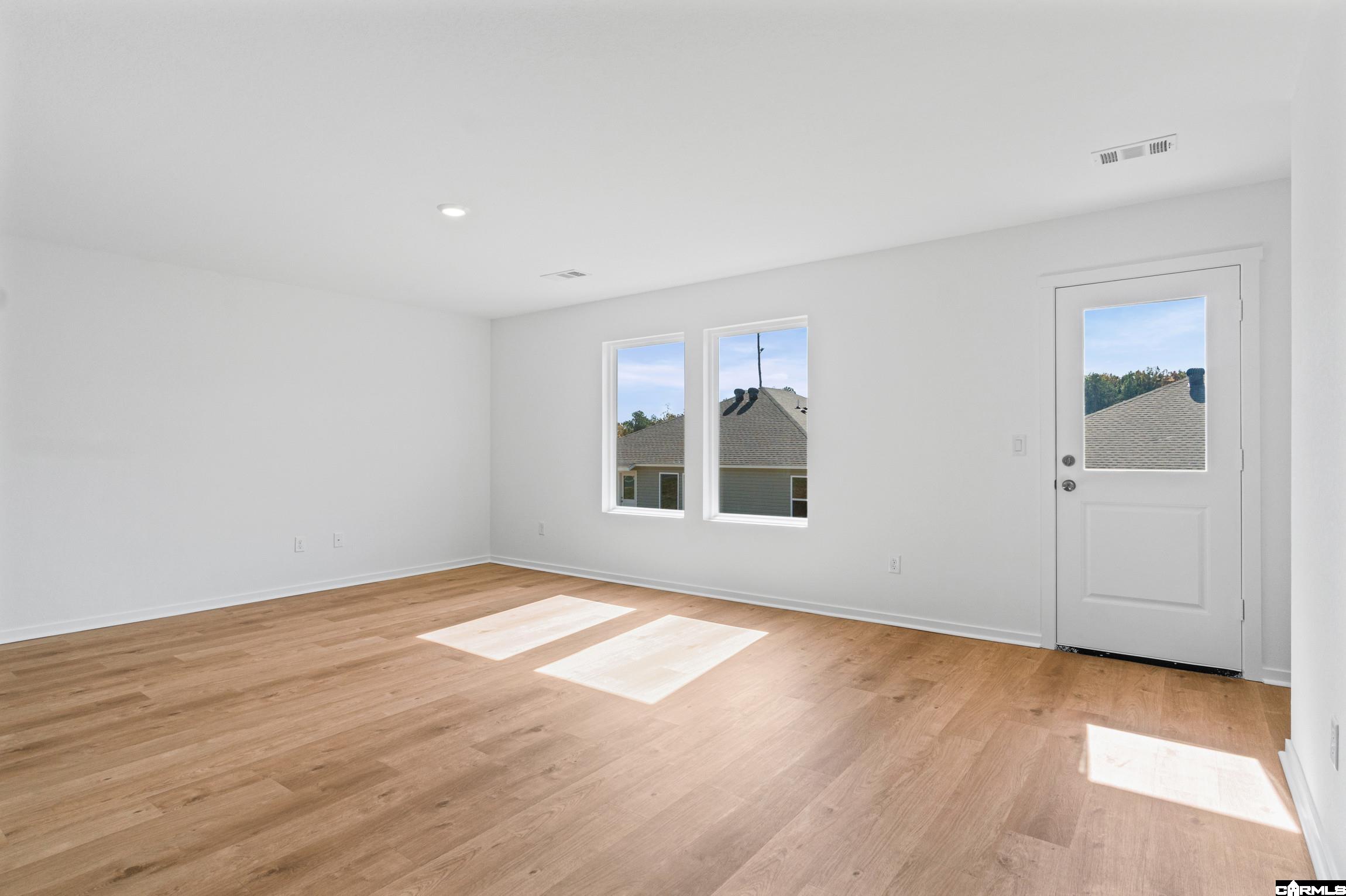 113 Flat Wood Avenue Property Photo 8