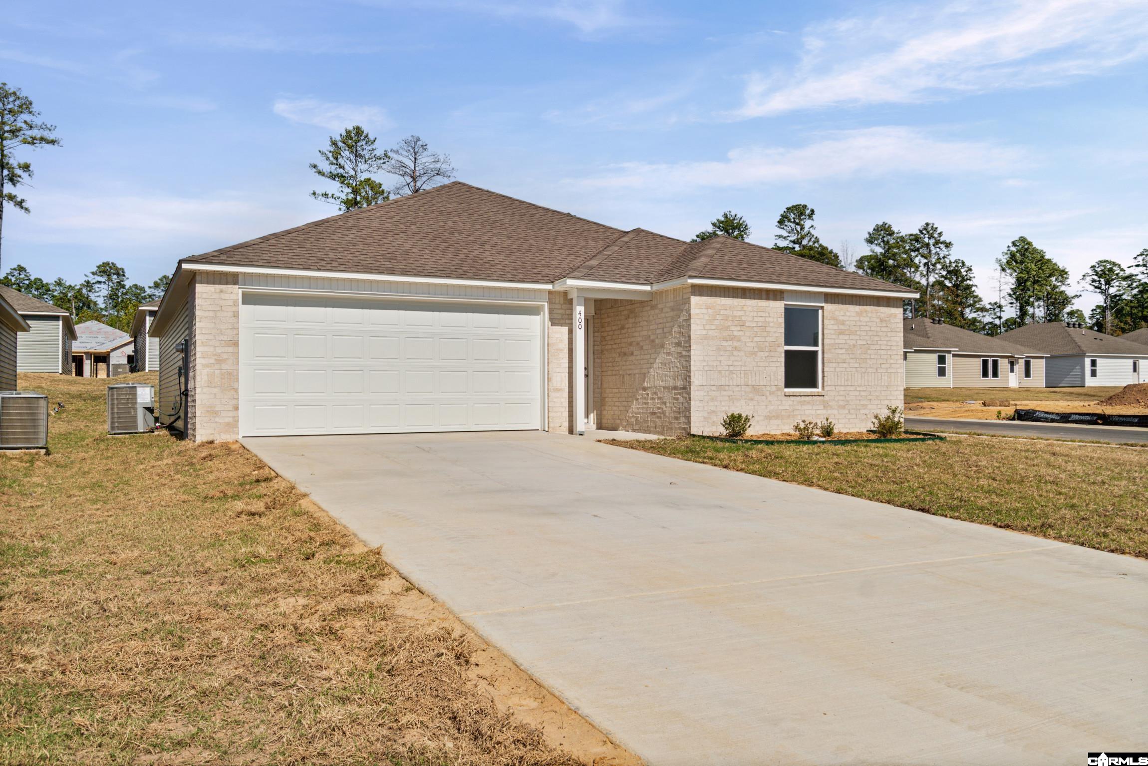 400 Mistflower Cove Property Photo 3