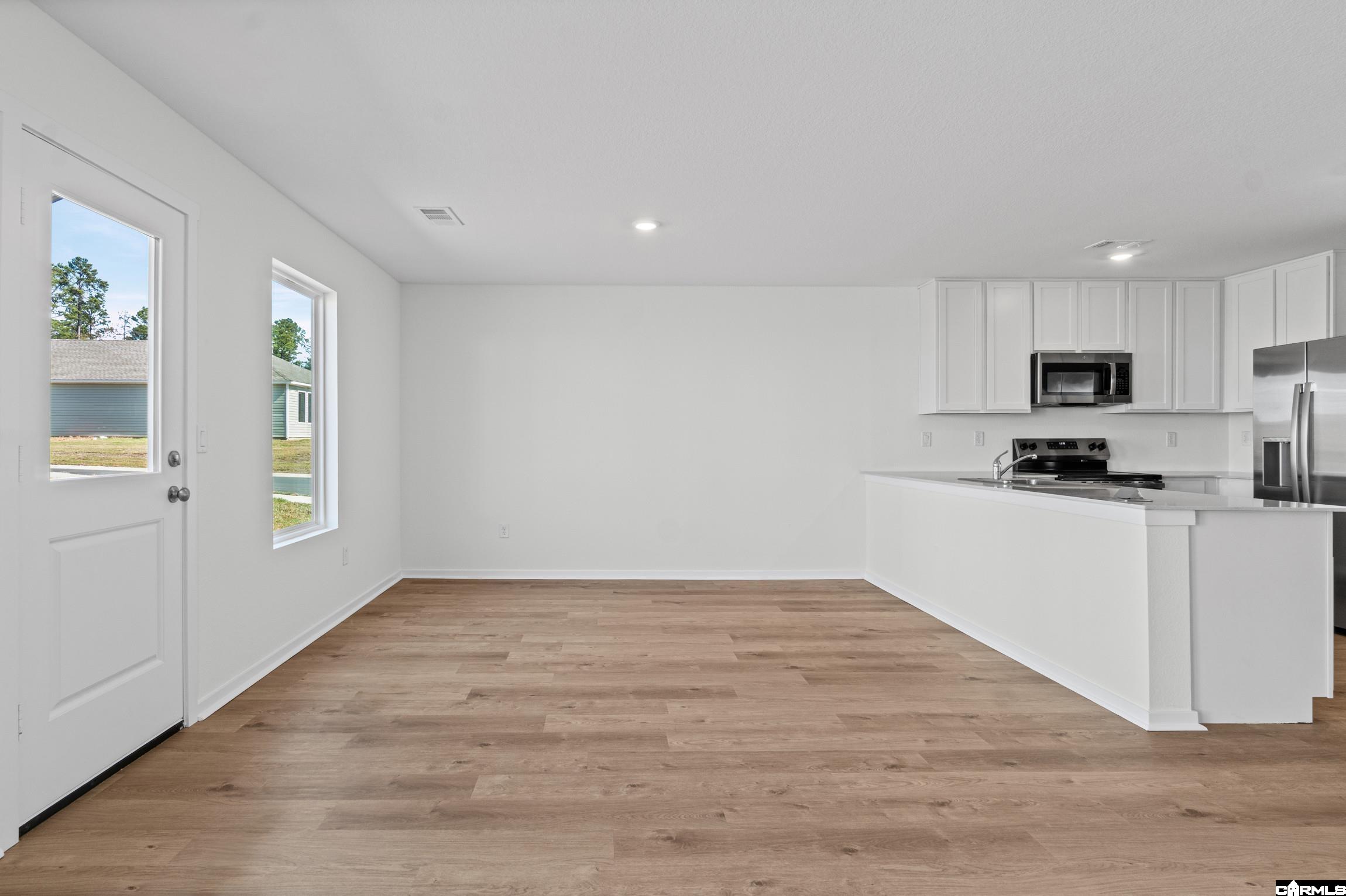 400 Mistflower Cove Property Photo 15