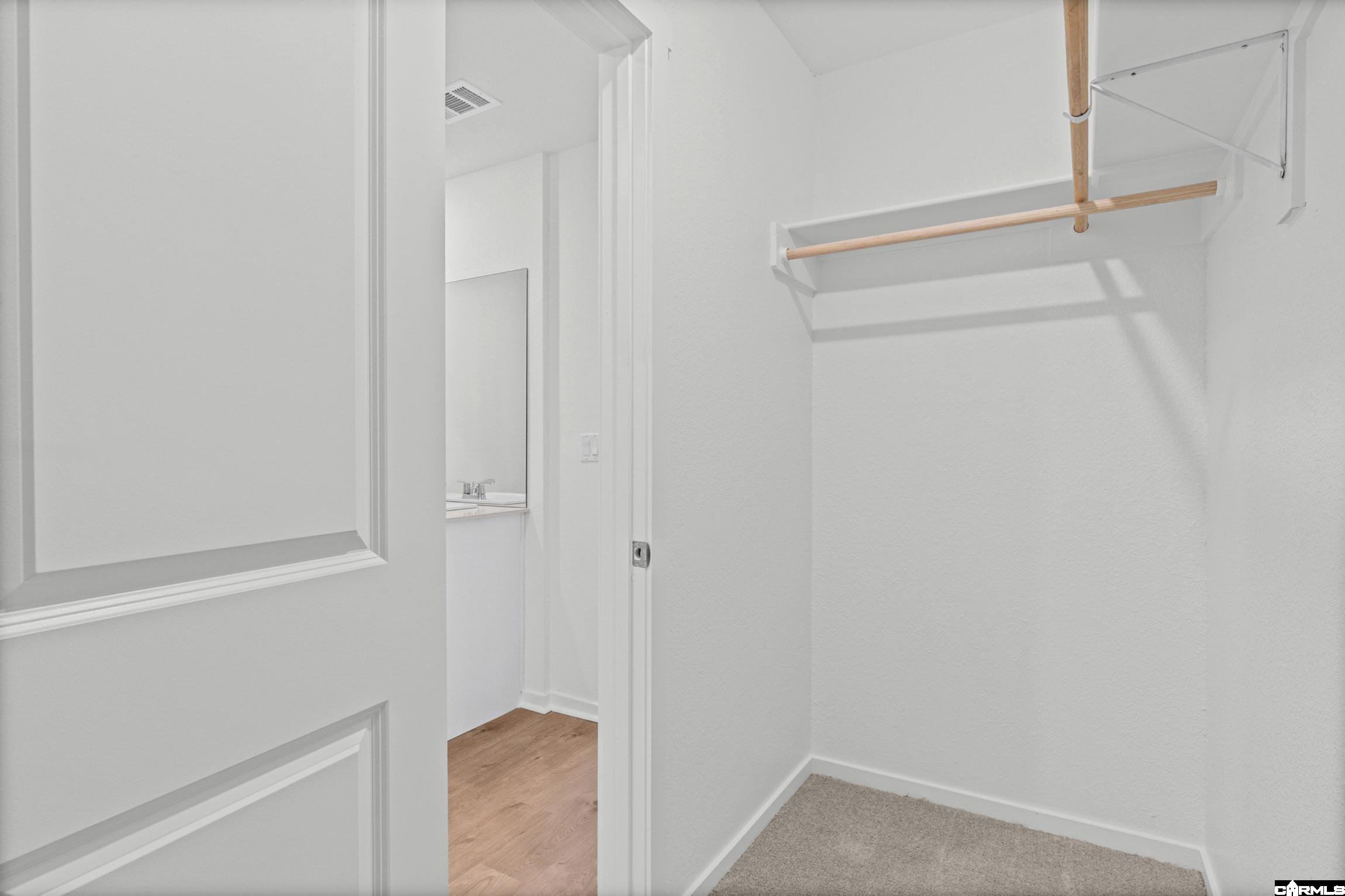 400 Mistflower Cove Property Photo 22