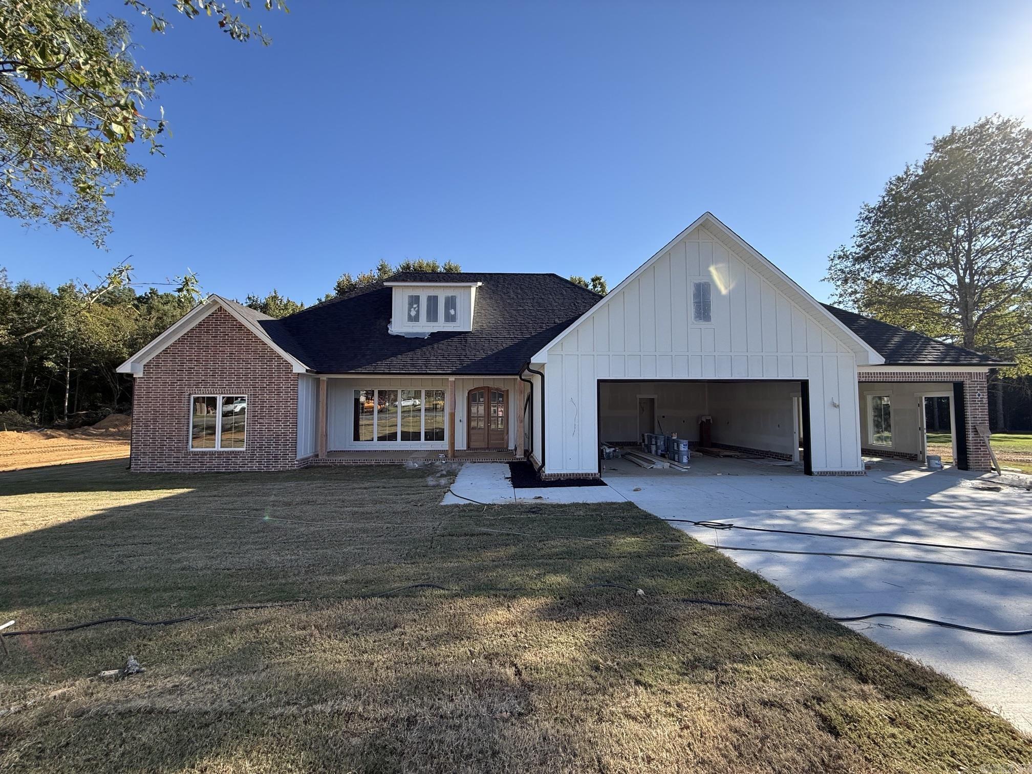 60 Ules Watson Drive Property Photo 1