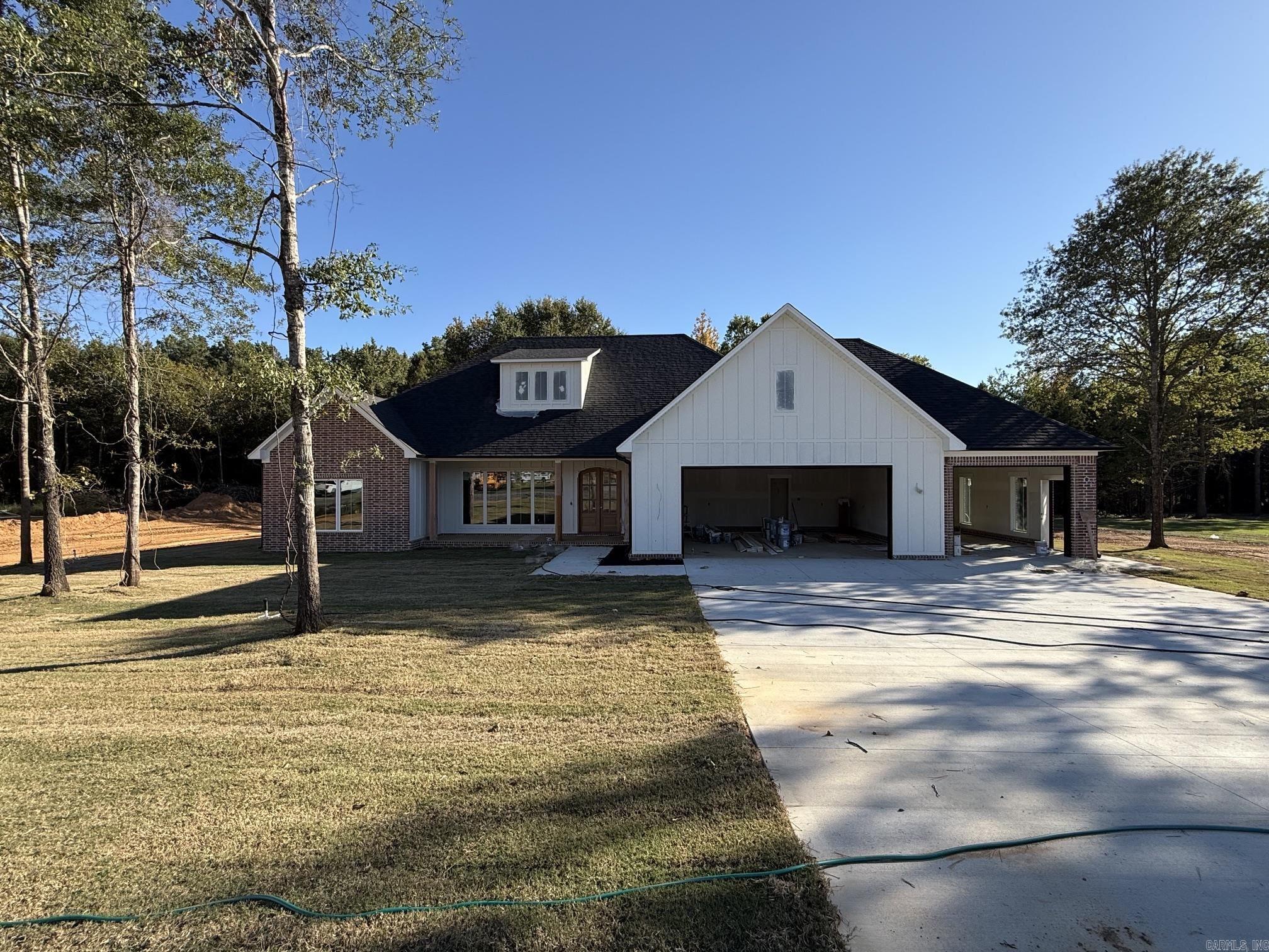 60 Ules Watson Drive Property Photo 3