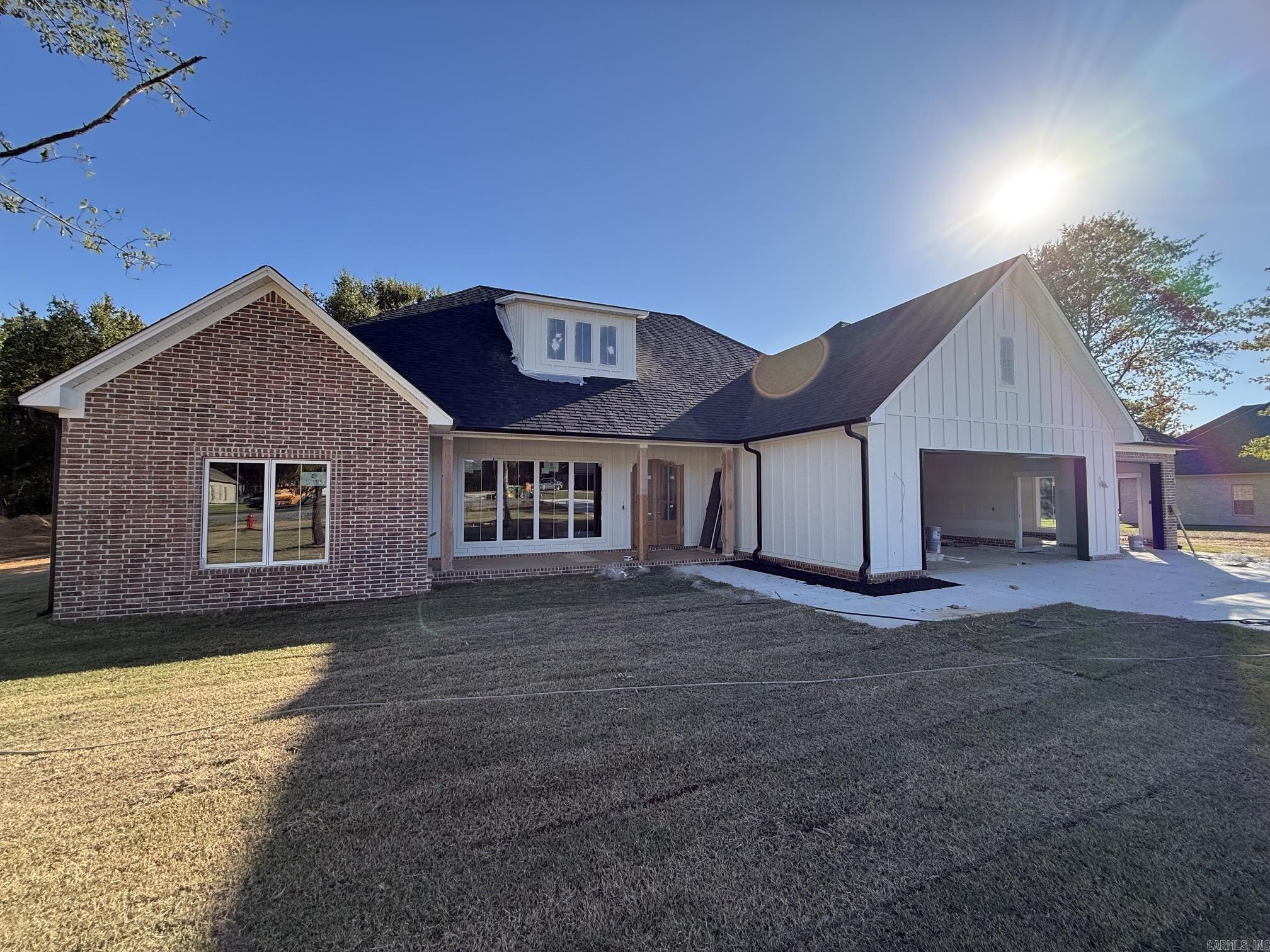 60 Ules Watson Drive Property Photo 6