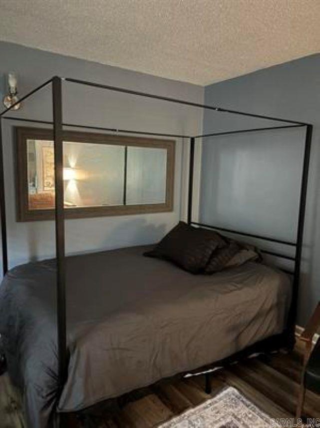 3004 Summerhill Property Photo 4