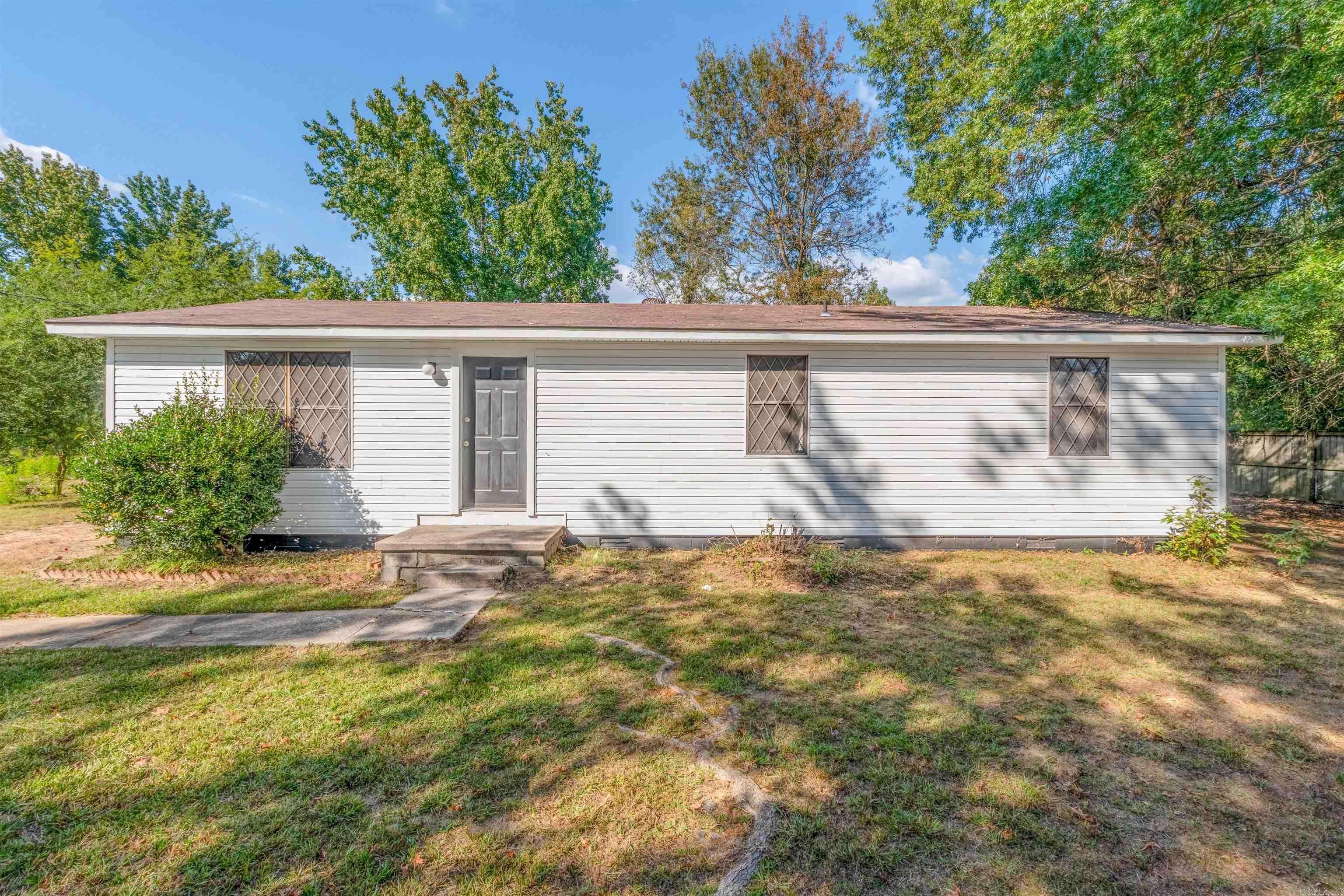 11440 Jacksonville Cato Road Property Photo 1