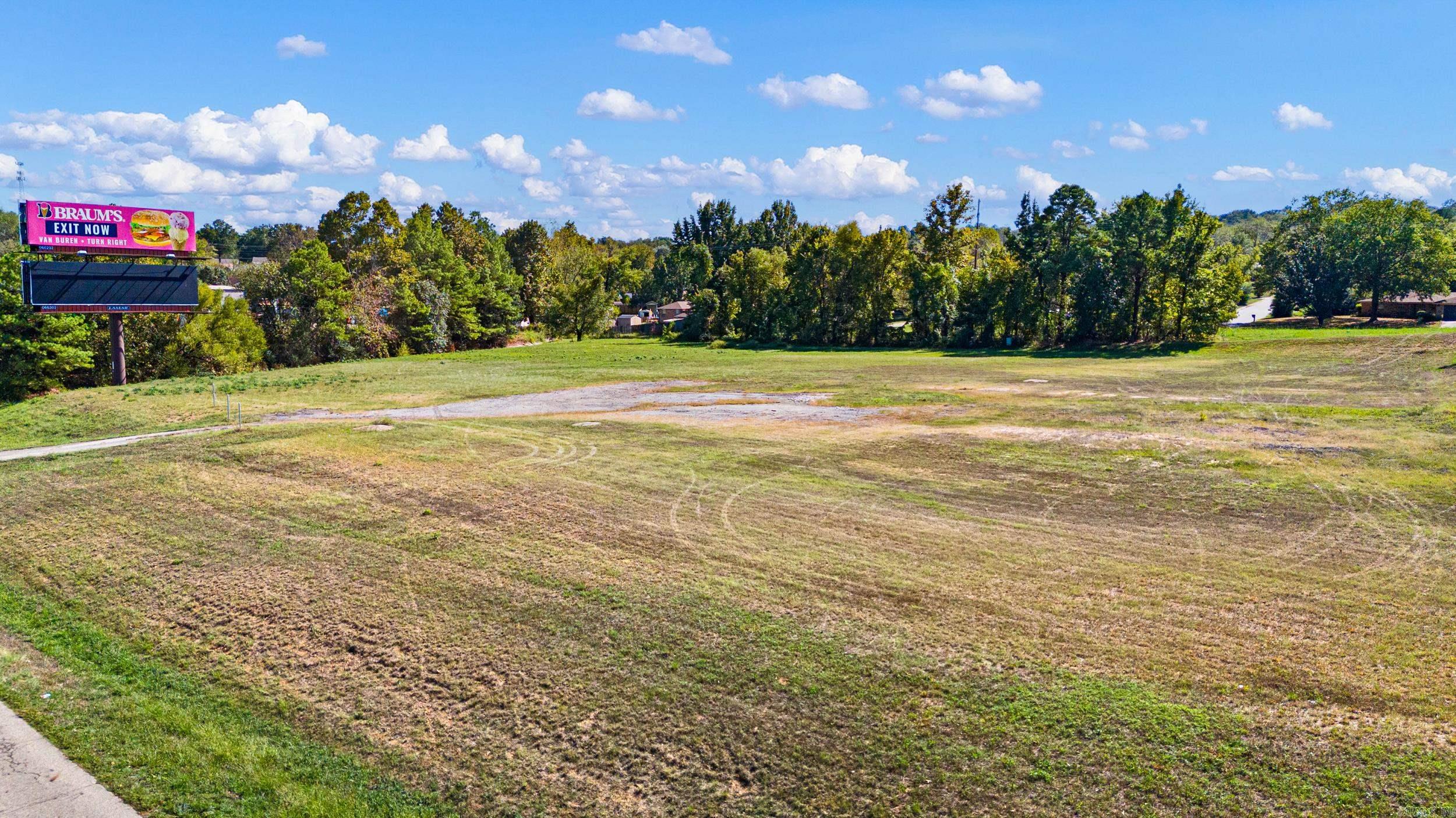 619 Access Road Property Photo 1