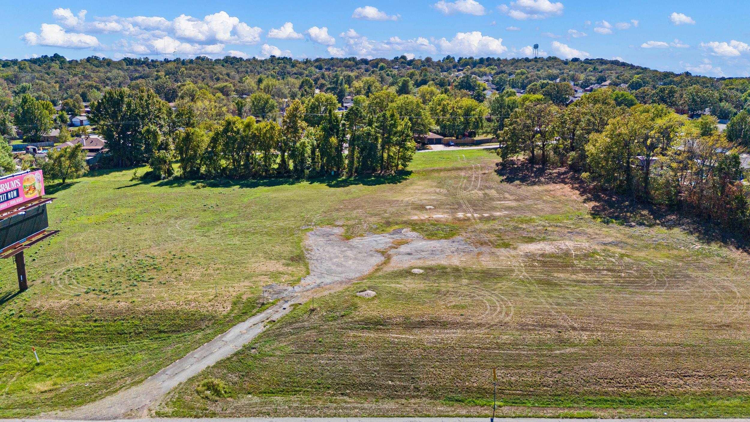 619 Access Road Property Photo 8