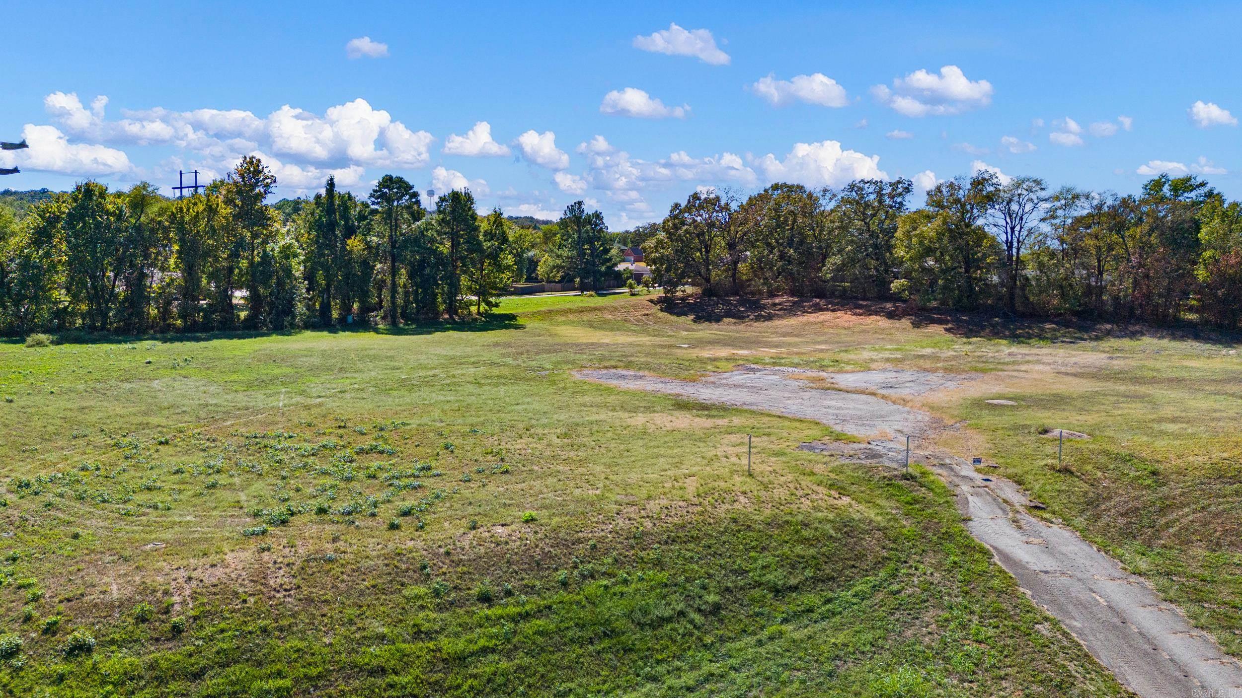 619 Access Road Property Photo 11