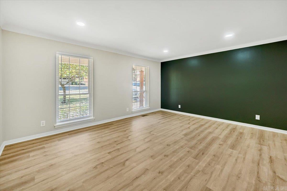 1303 Biscayne Drive Property Photo 7