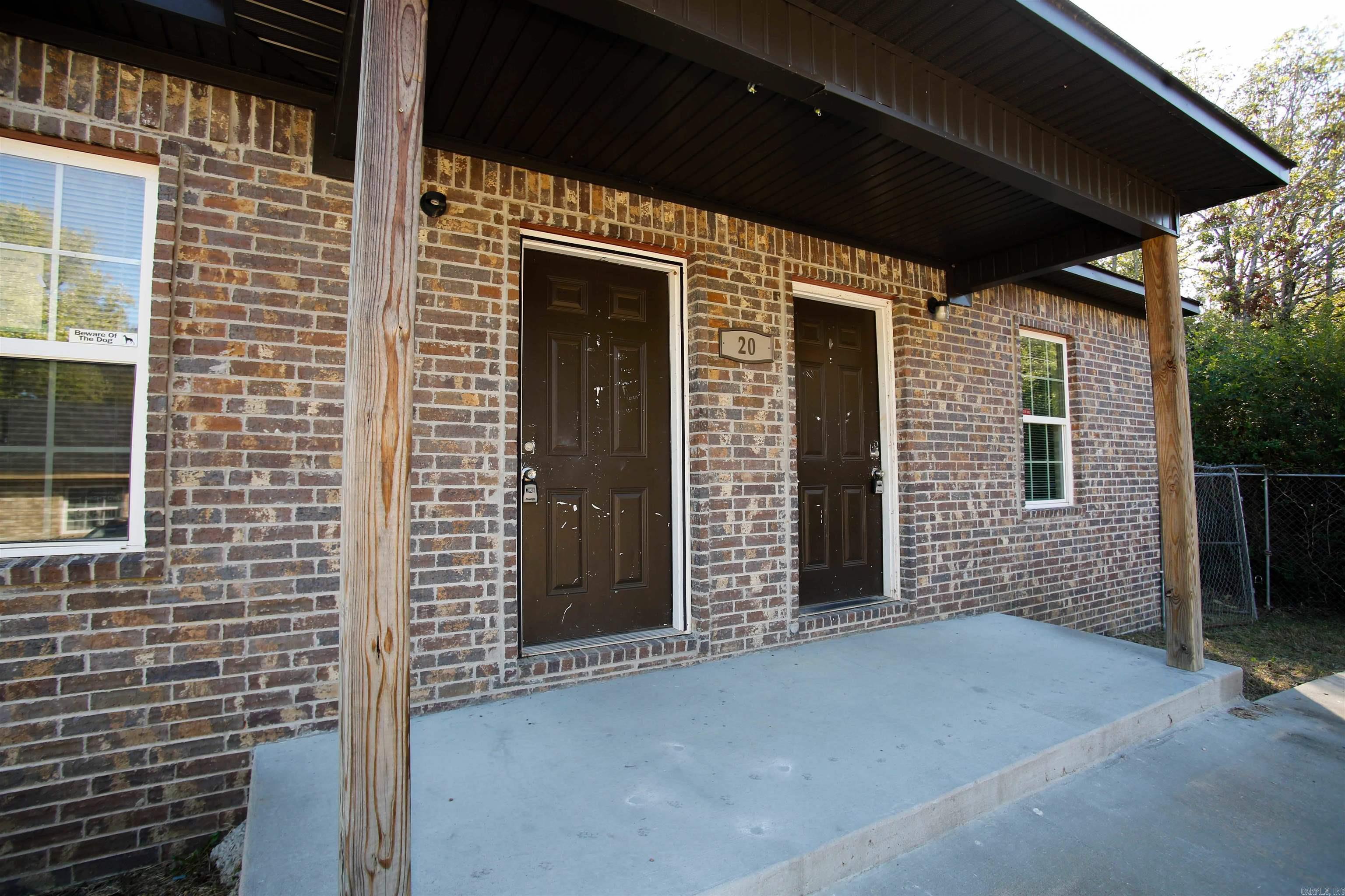 20 Santiago Drive B Property Photo 2