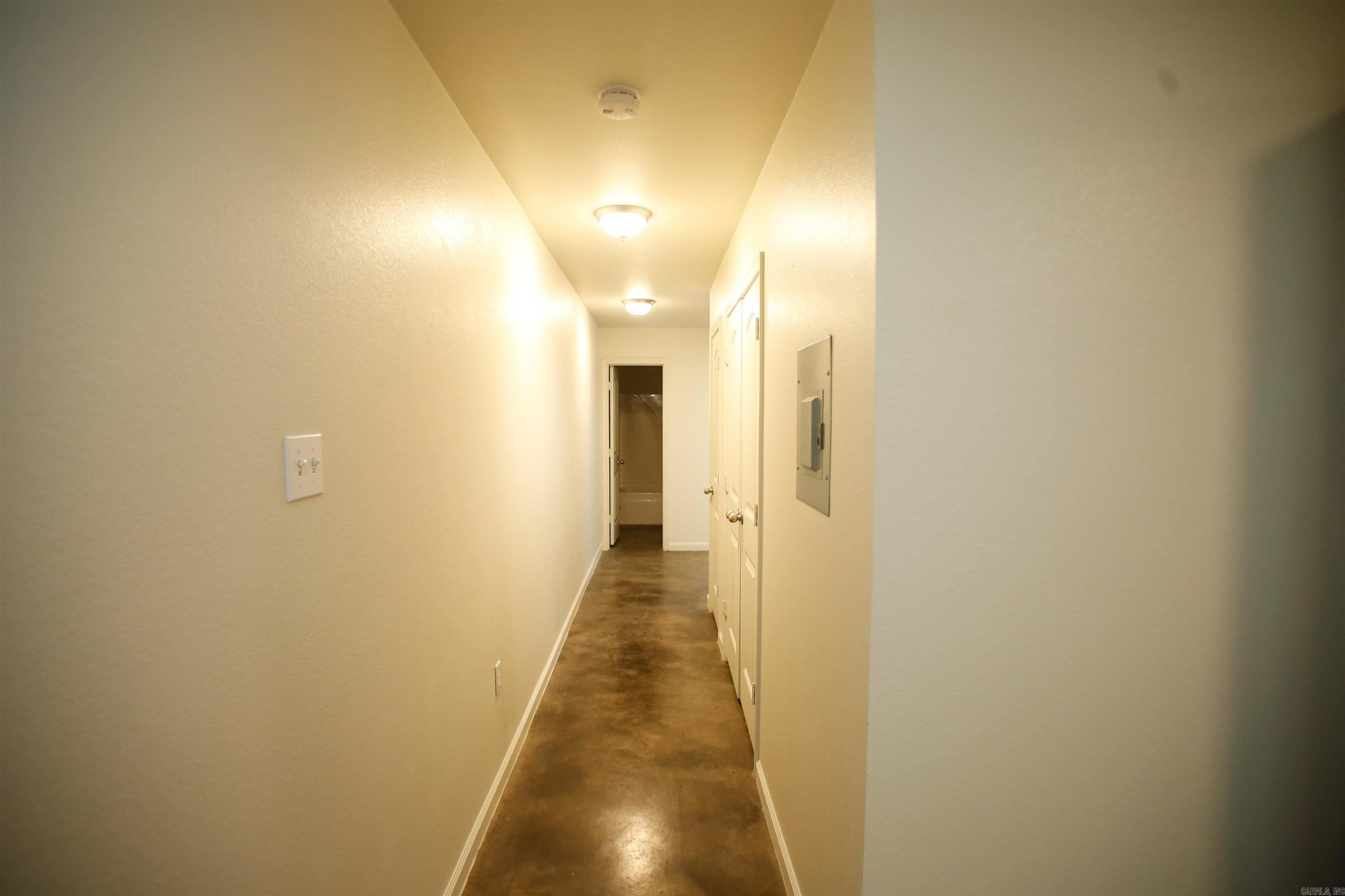 20 Santiago Drive B Property Photo 9
