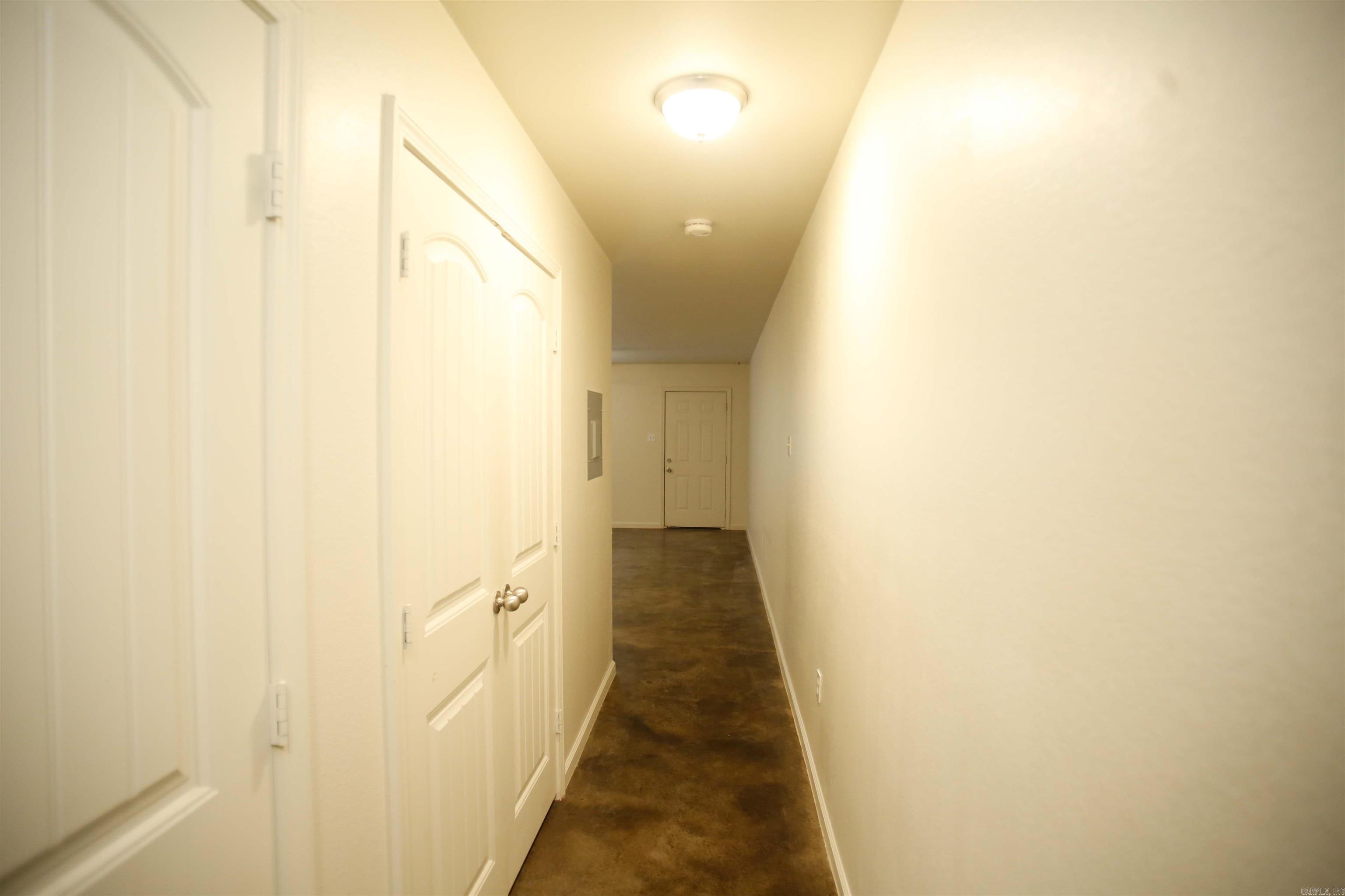 20 Santiago Drive B Property Photo 10