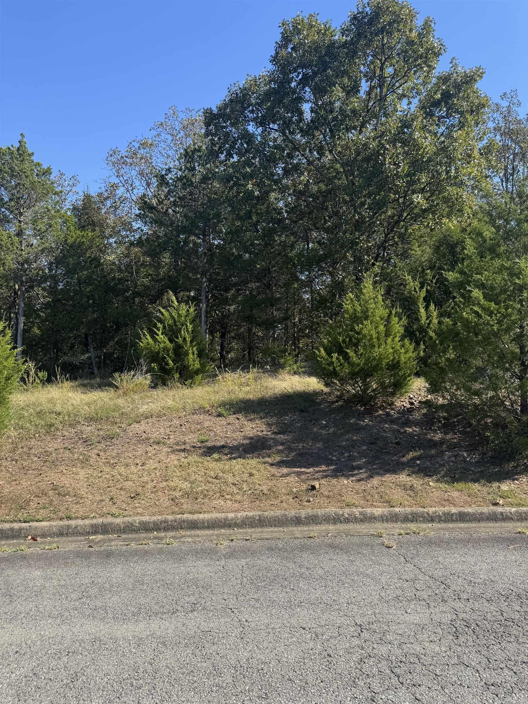 970 Timber Knoll Drive Property Photo 1