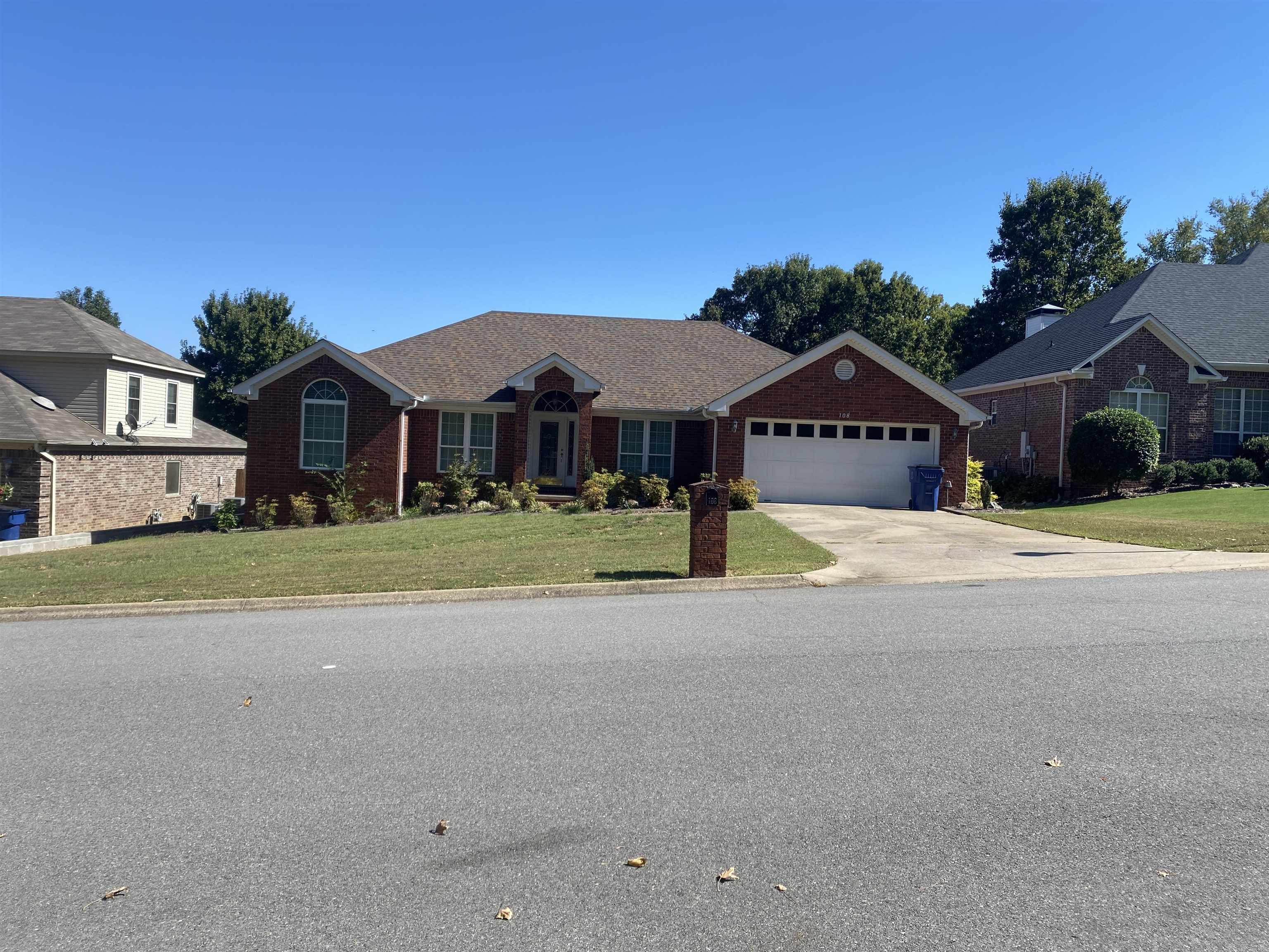 108 Waterside Drive Property Photo 3