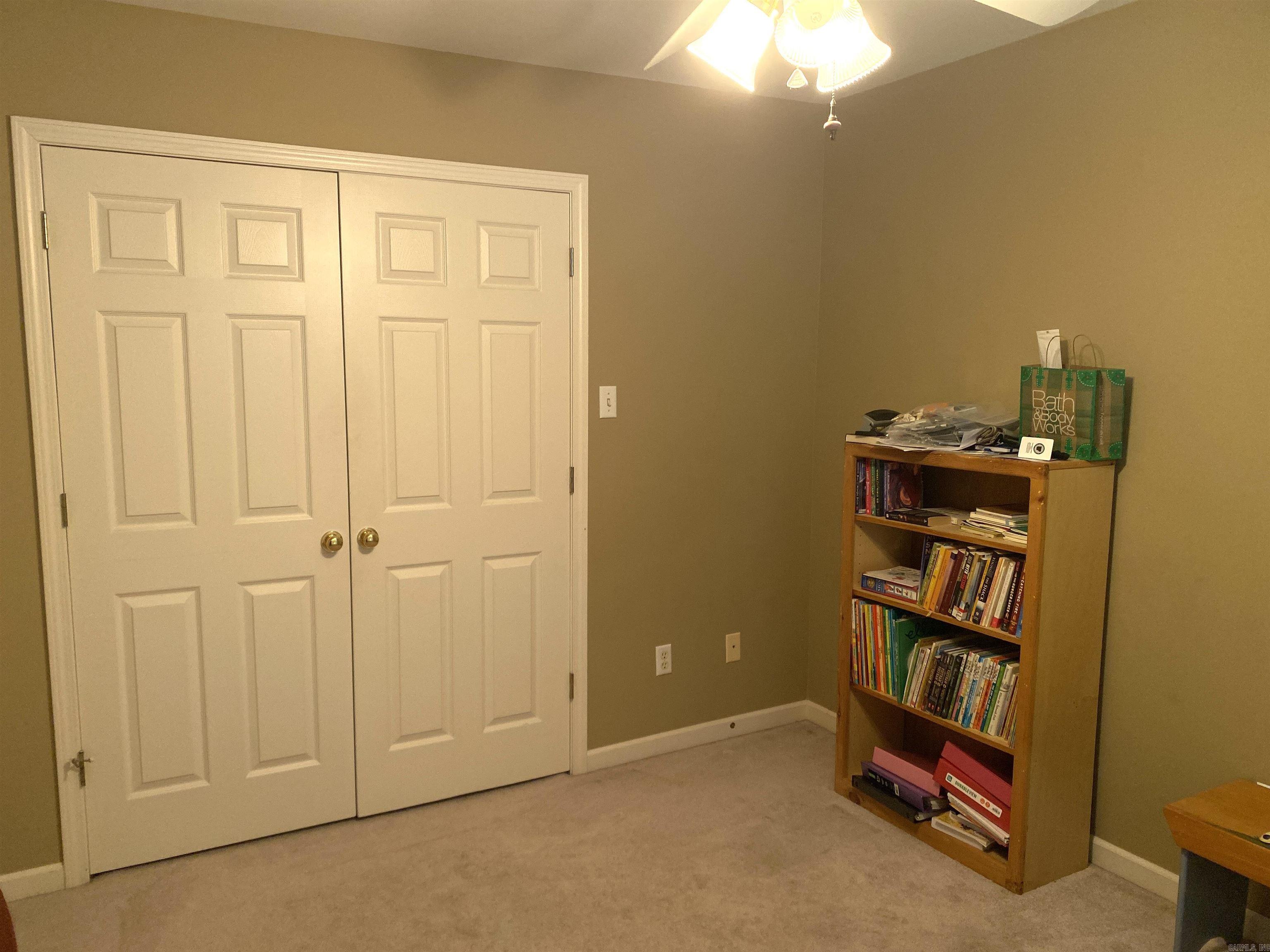 108 Waterside Drive Property Photo 15