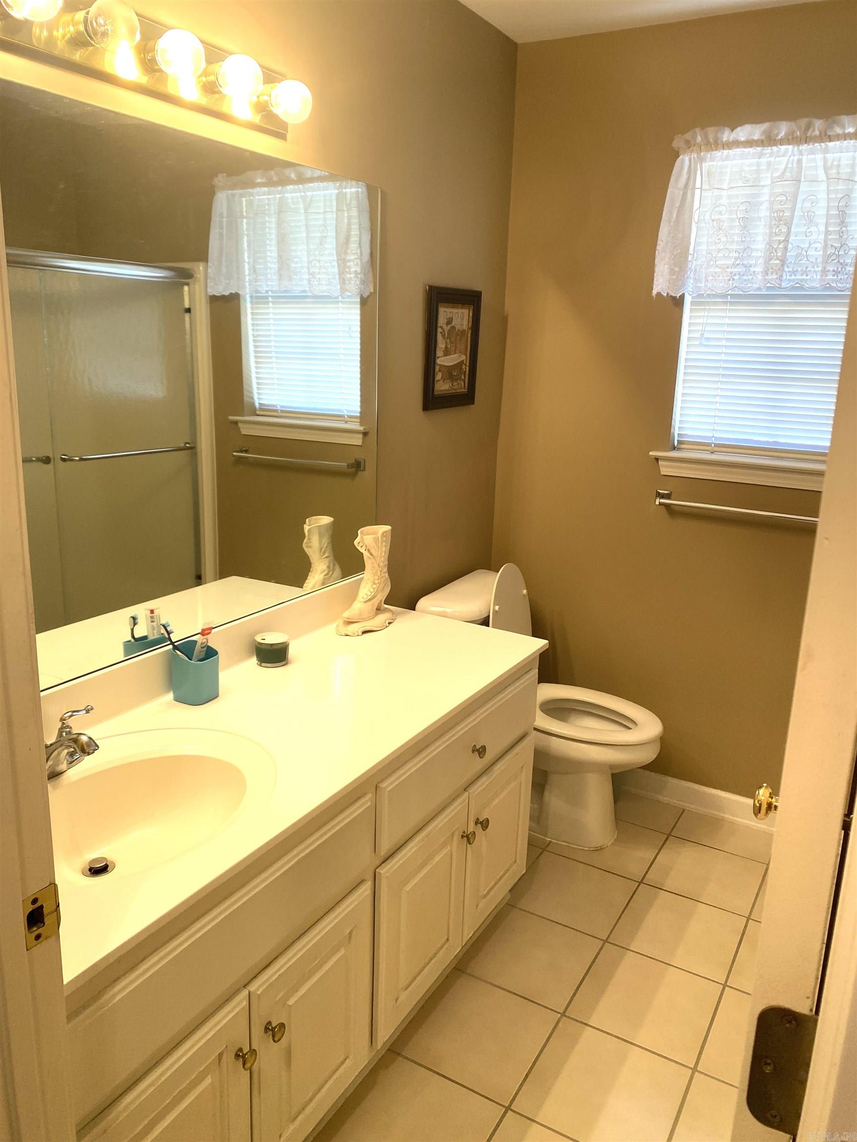 108 Waterside Drive Property Photo 19