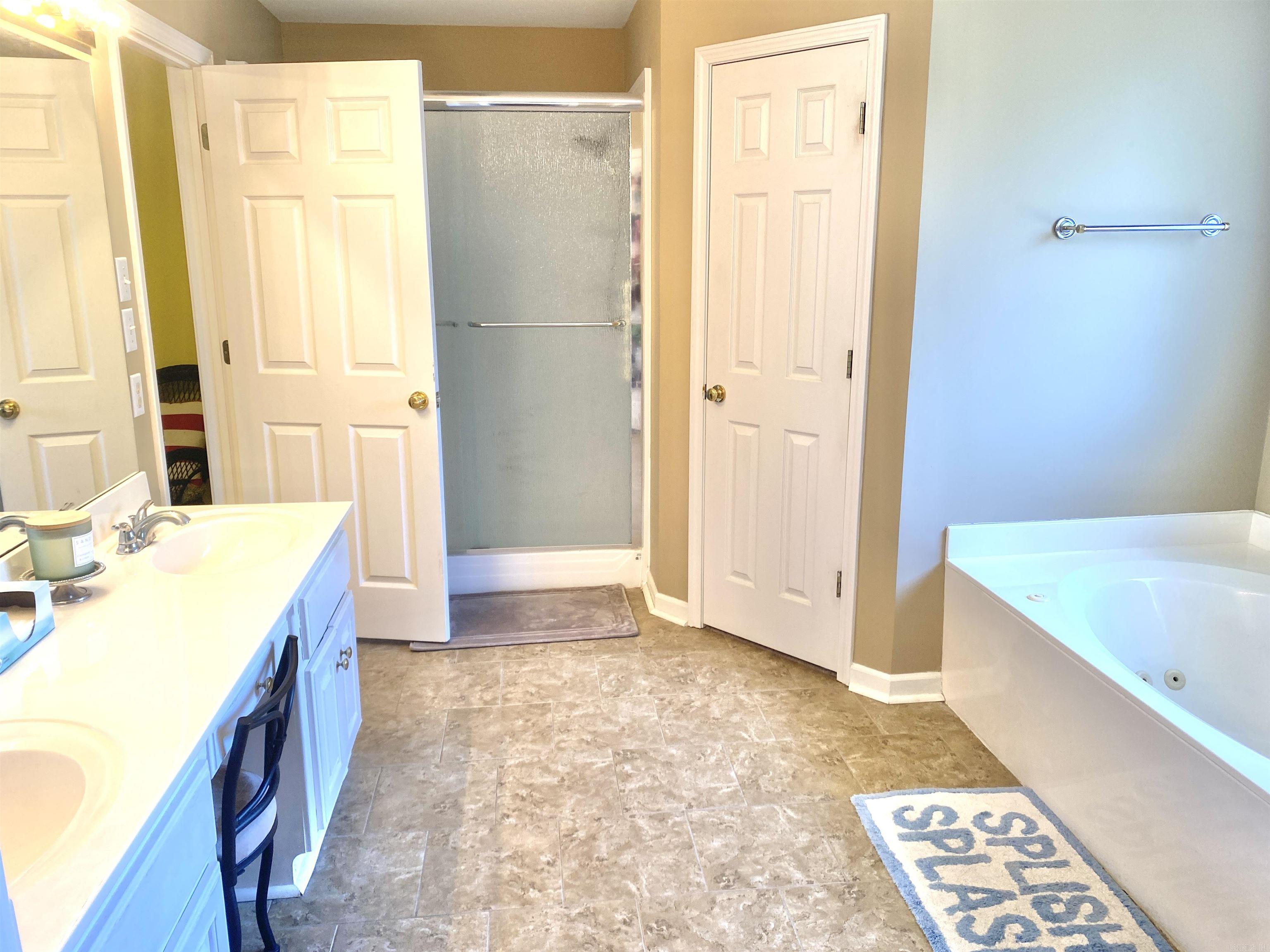 108 Waterside Drive Property Photo 22
