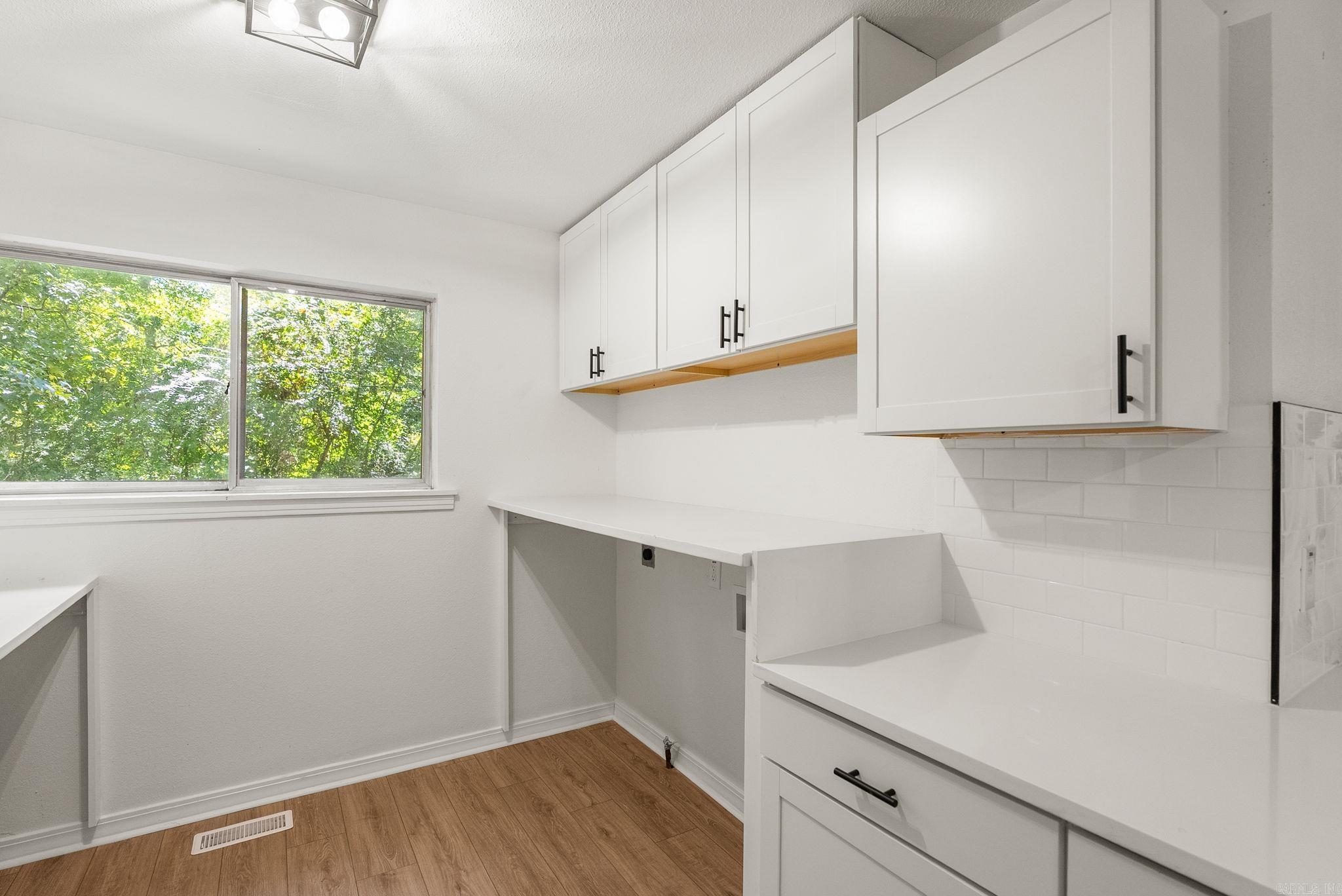 1220 Jameson Avenue Property Photo 25