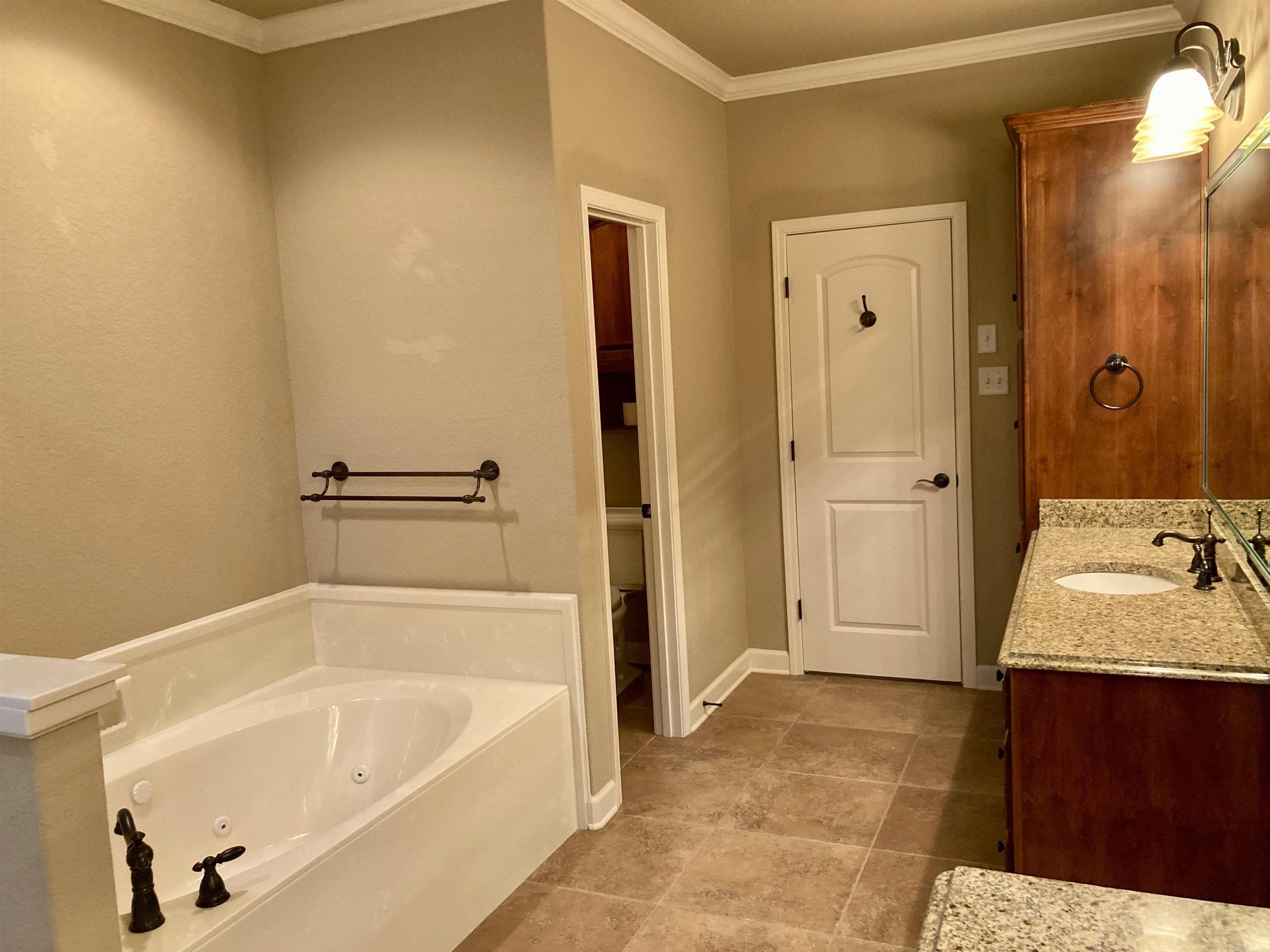 3100 Clearwater Court Property Photo 25