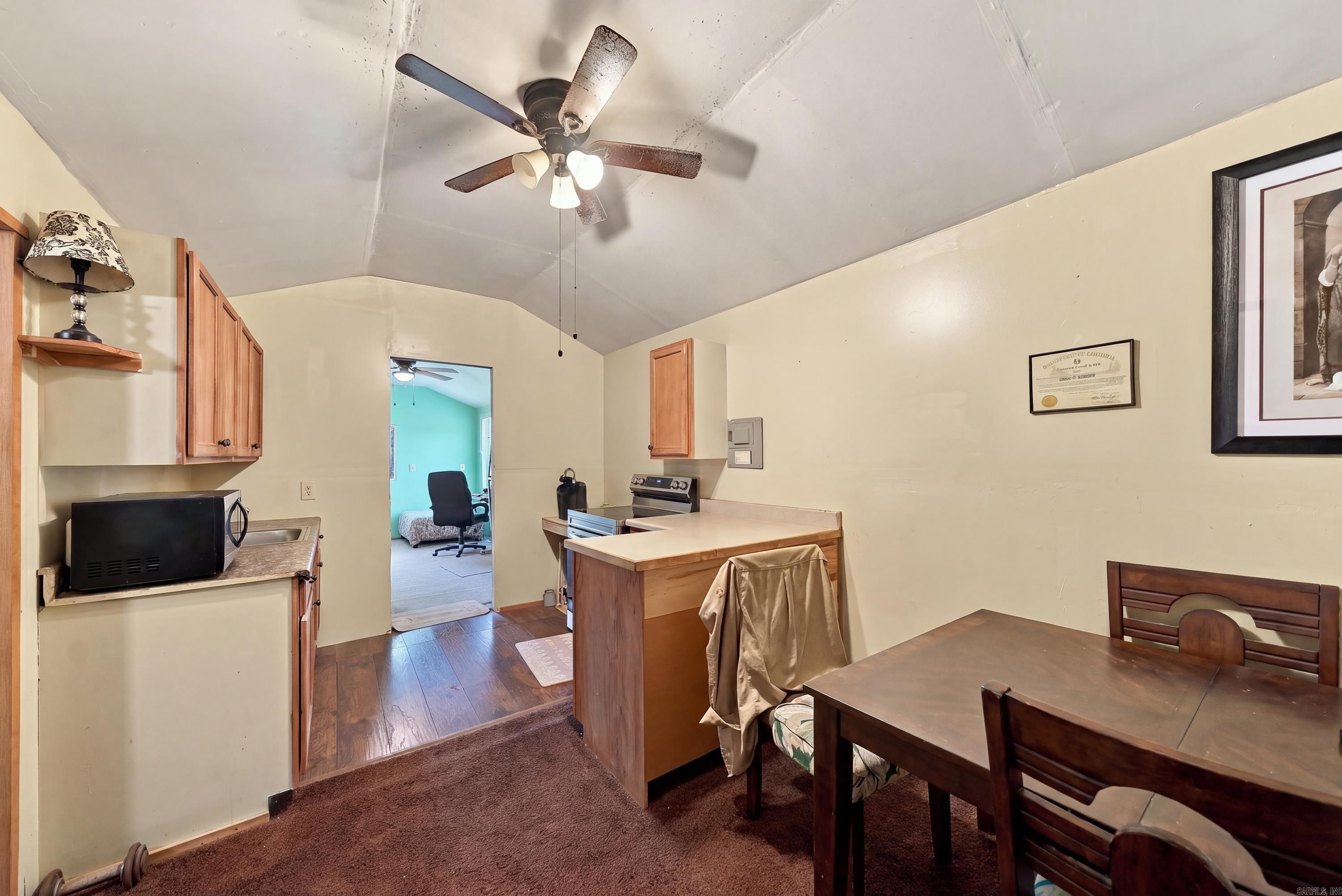 798 Highway North Property Photo 26