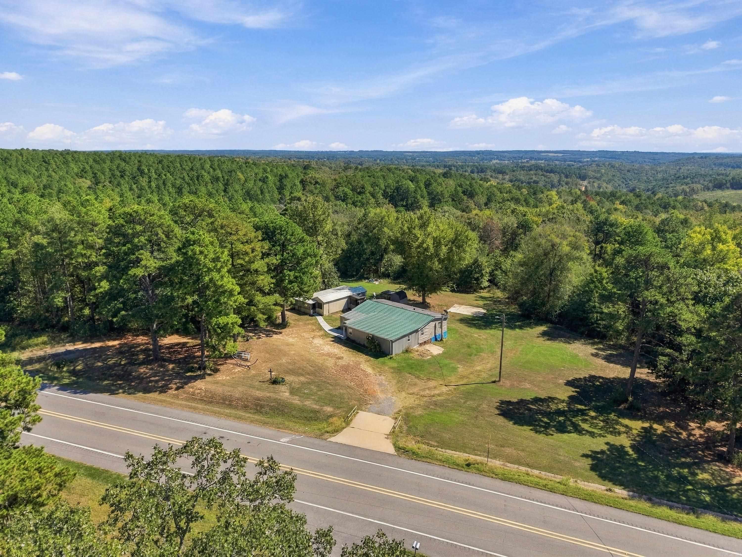 798 Highway North Property Photo 31