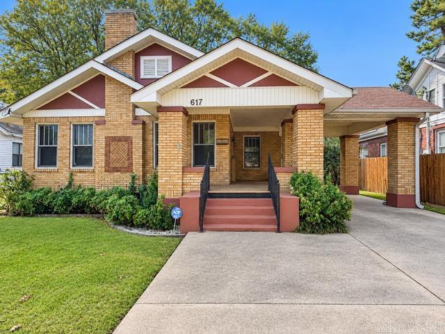 617 Pine Bluff Street Property Photo 1