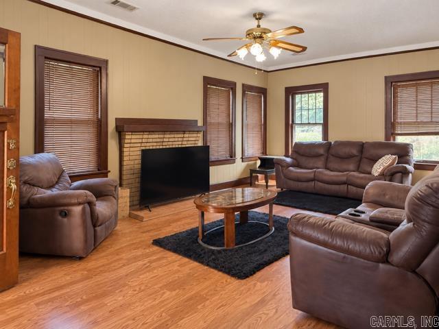617 Pine Bluff Street Property Photo 7