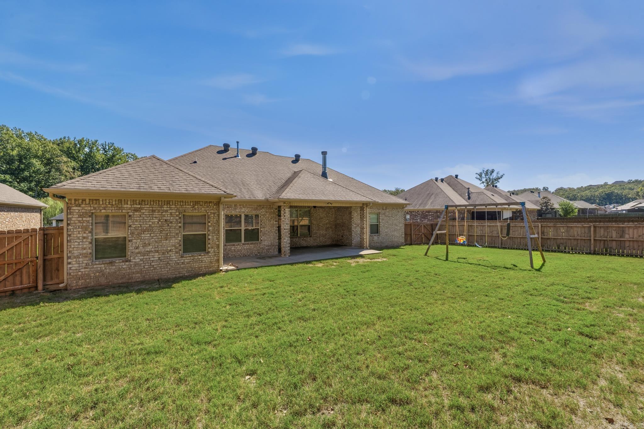 917 Oak Forest Circle Property Photo 33