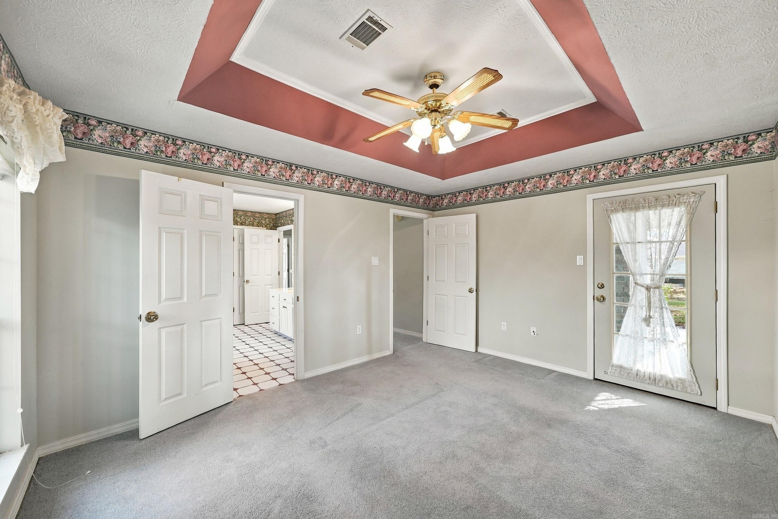 2215 Apache Trail Property Photo 30