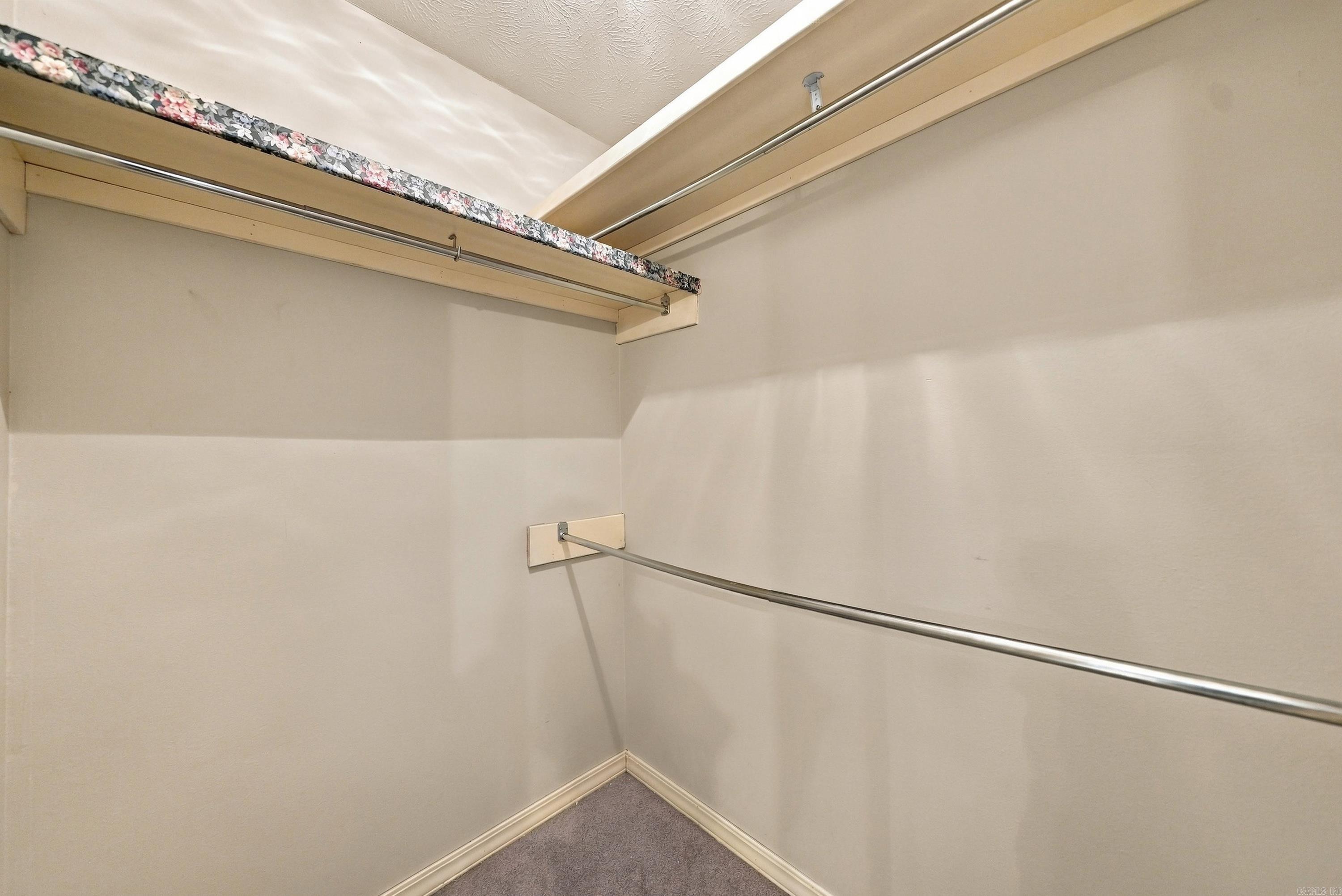2215 Apache Trail Property Photo 40