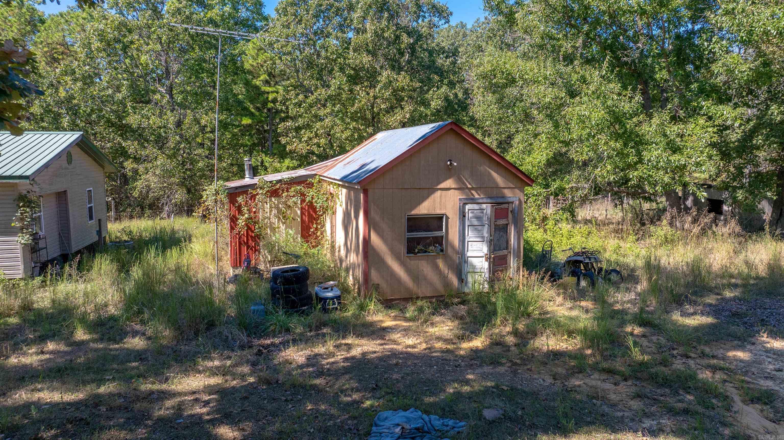 1713 Wolf Road Property Photo 4
