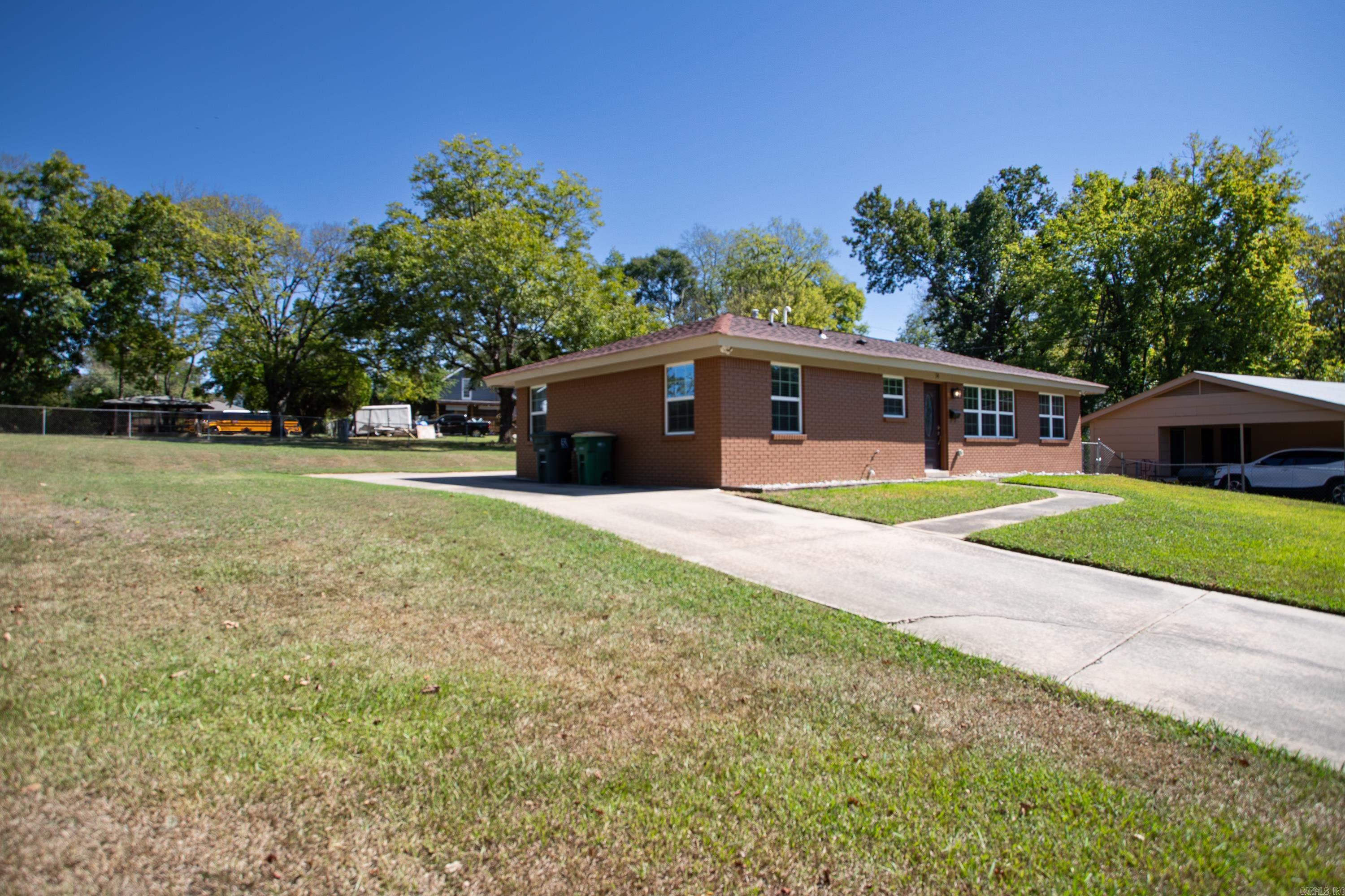 14 Wellford Drive Property Photo 34