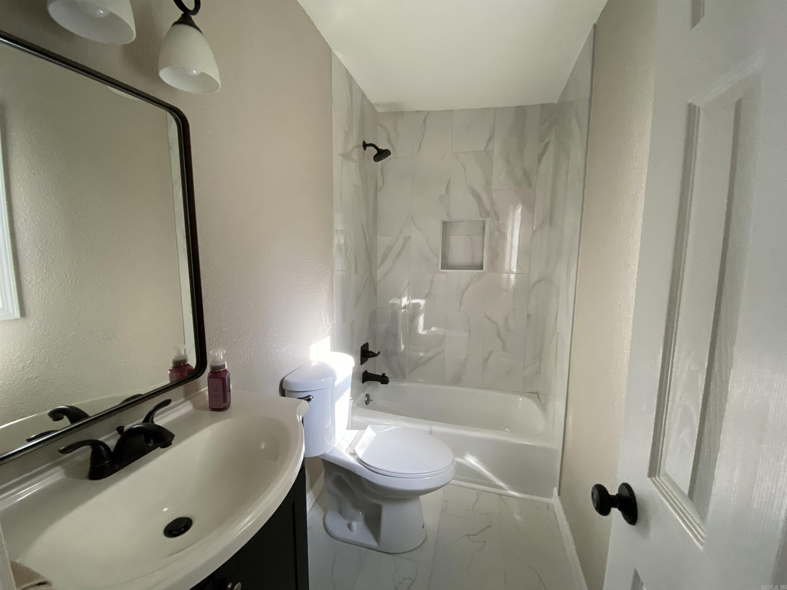 18 Pequot Drive Property Photo 19