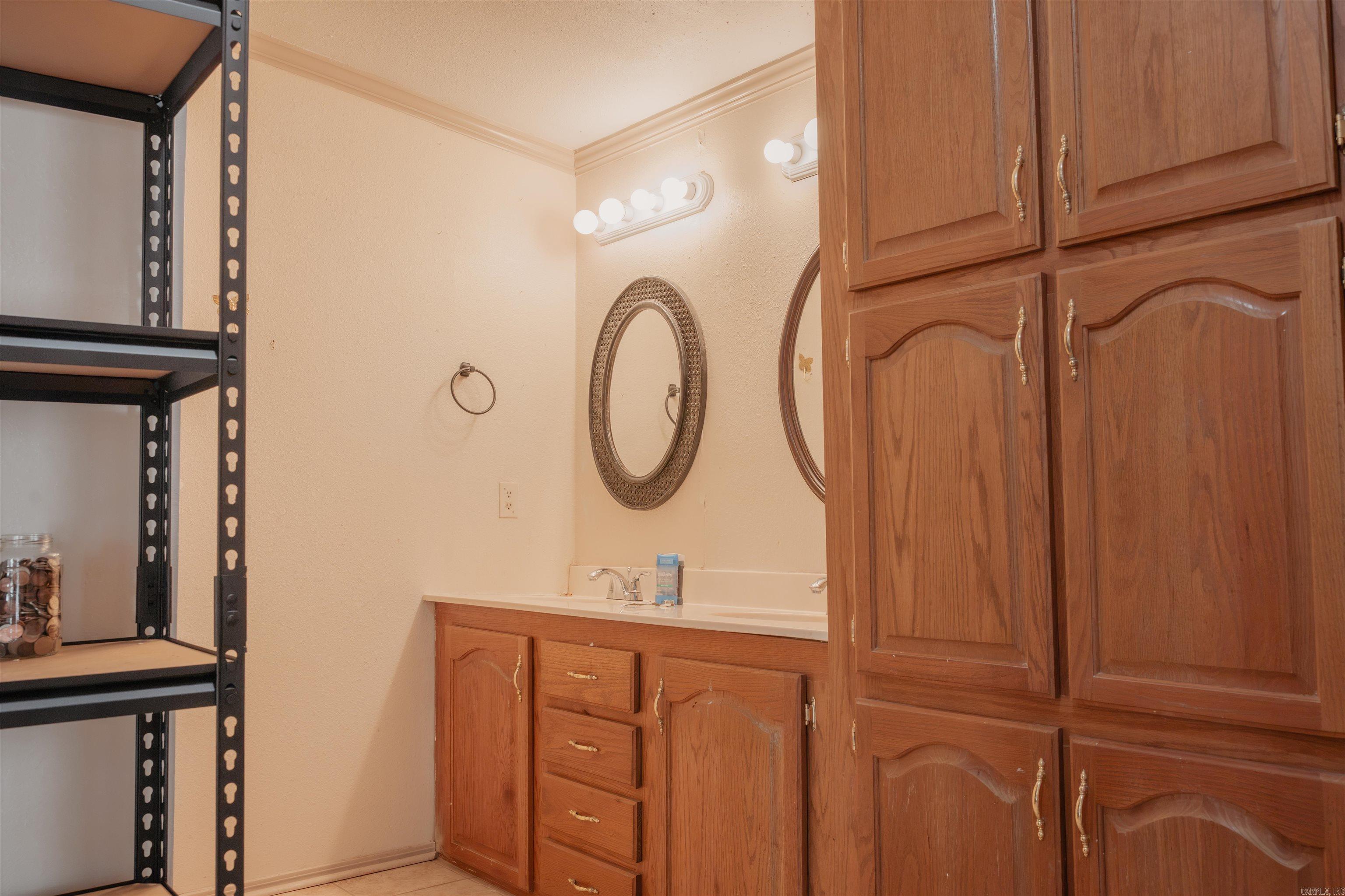 533 Sunset Circle Property Photo 13