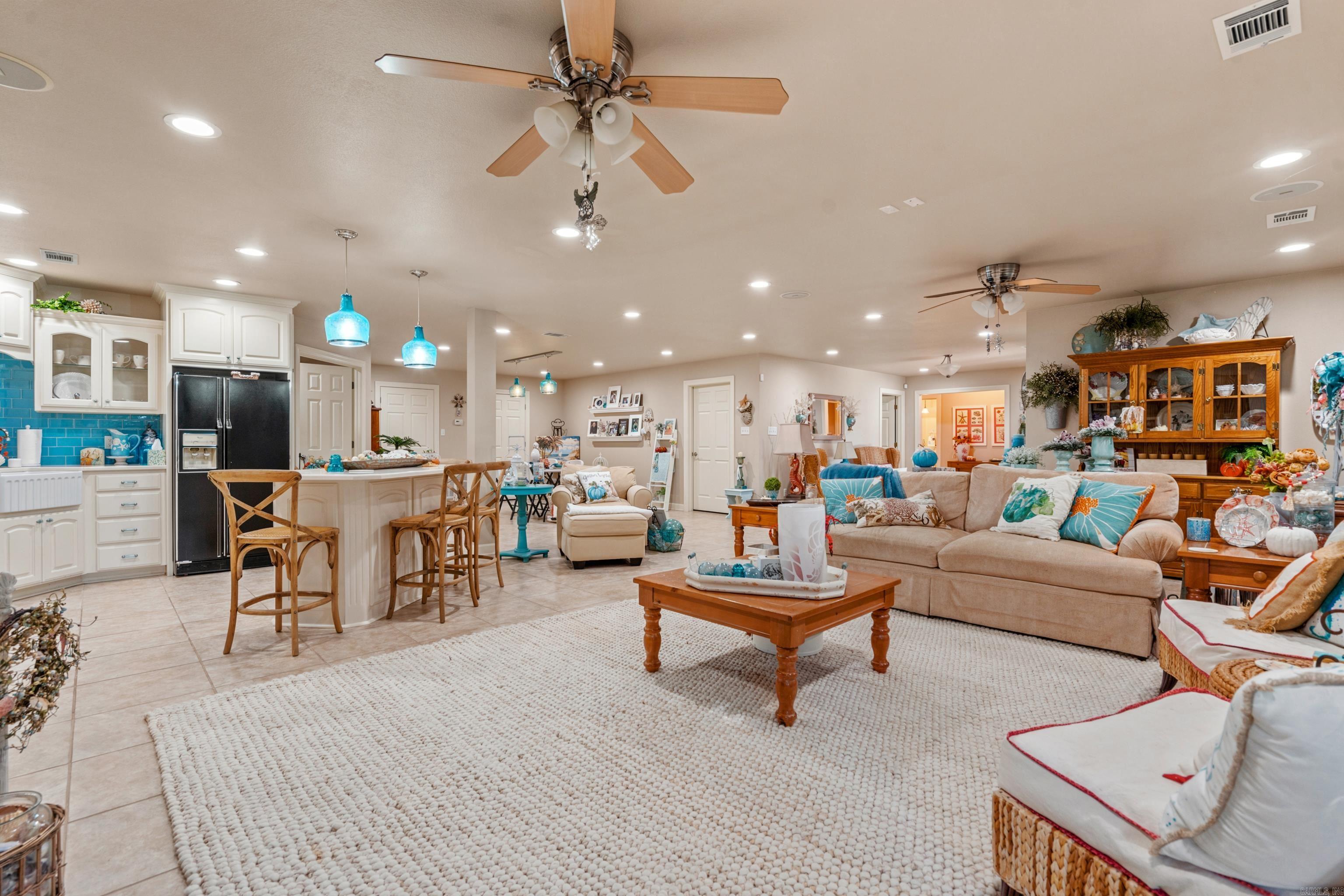 117 S Lakeland Point Property Photo 28