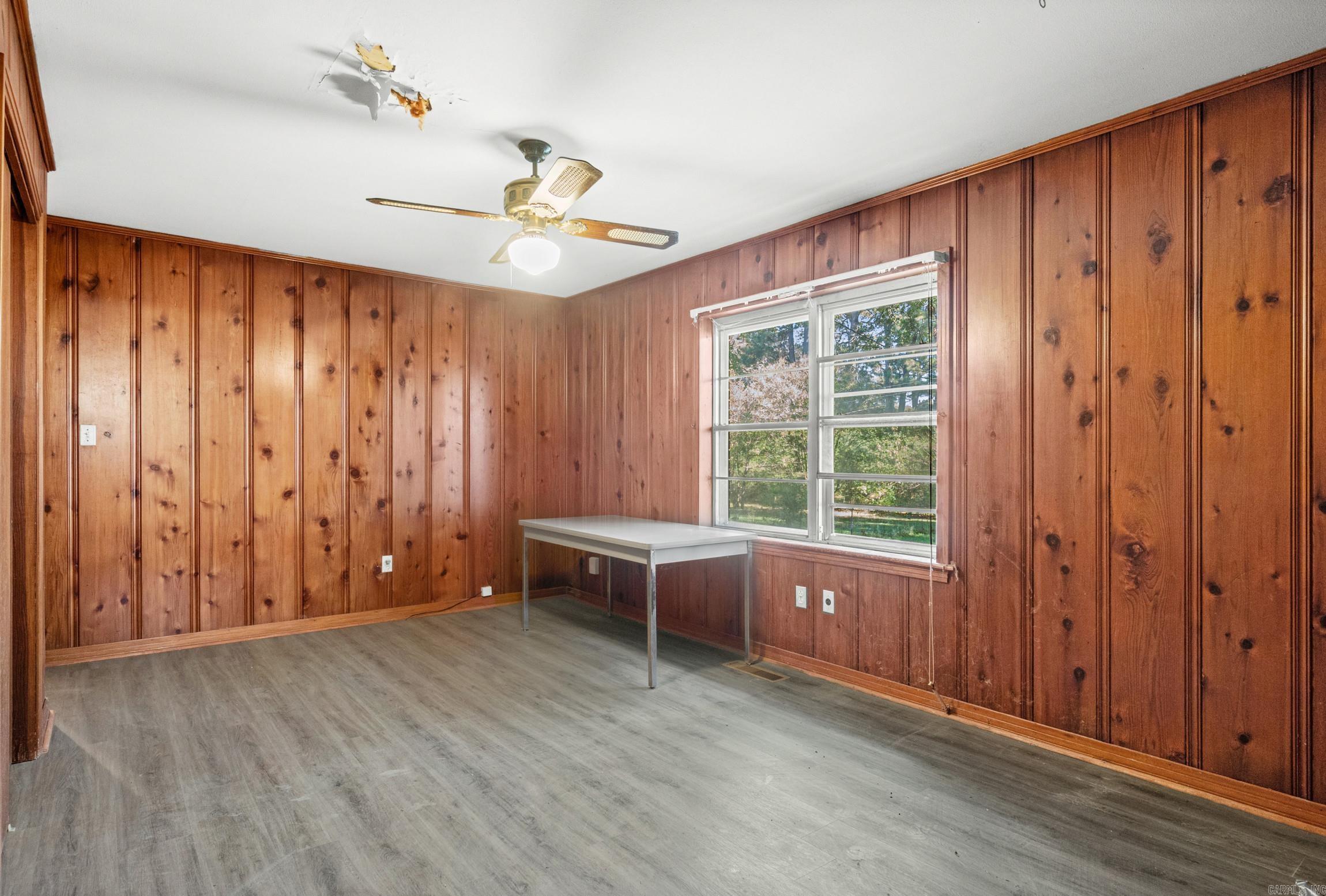 702 N. Spring St. Property Photo 14