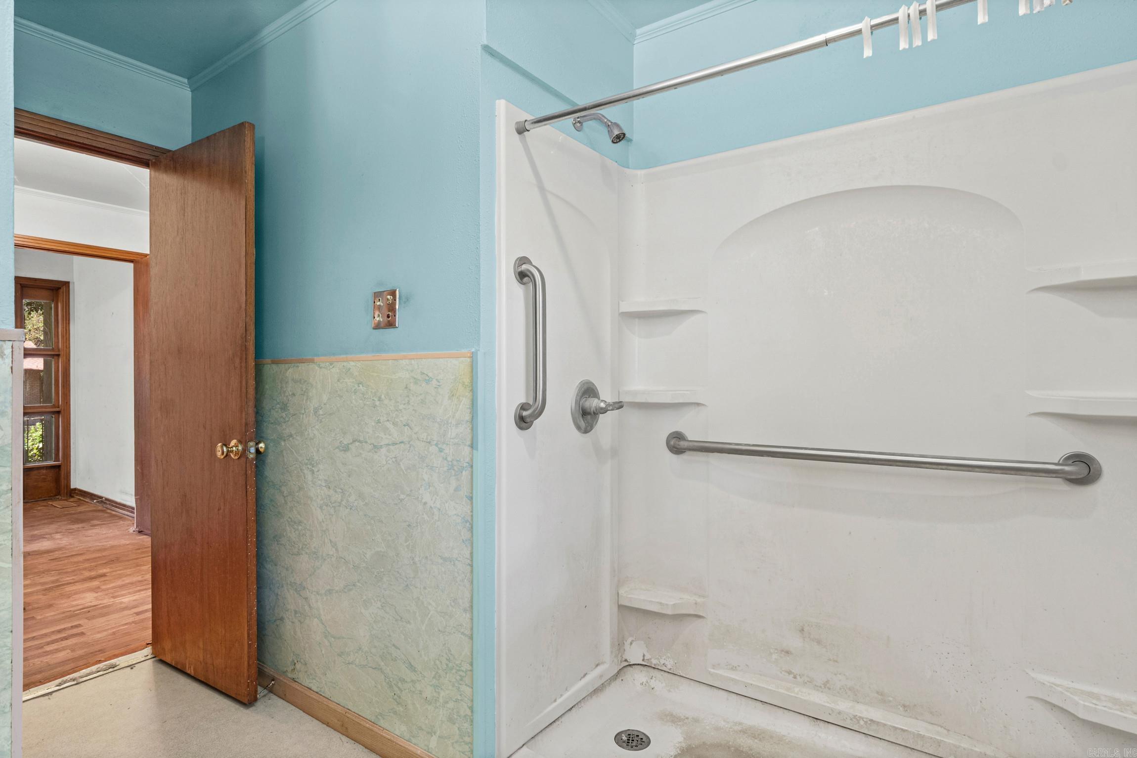 702 N. Spring St. Property Photo 20