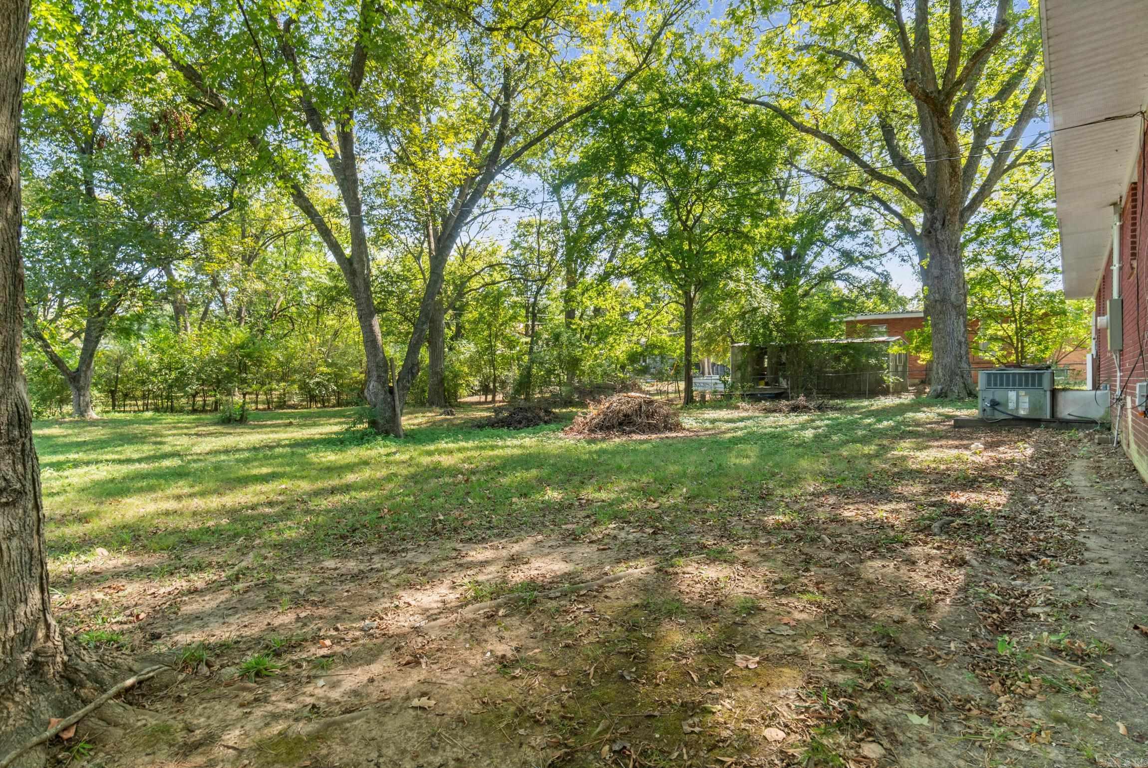 702 N. Spring St. Property Photo 21