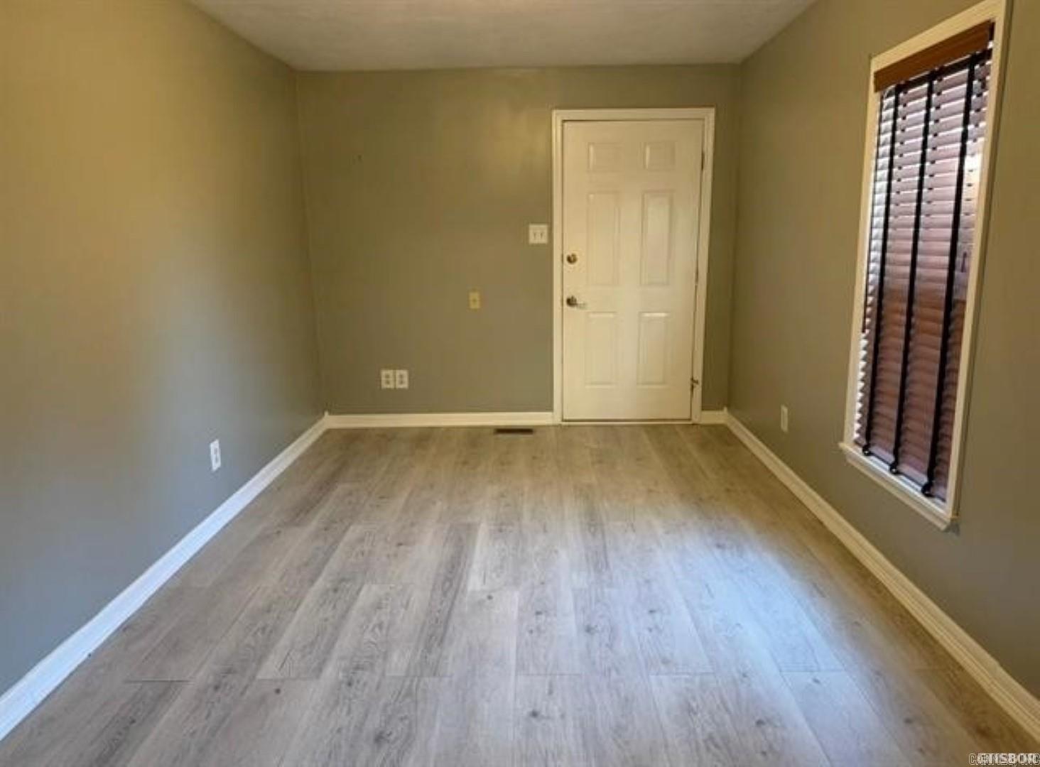196 Fortress Lane Property Photo 27