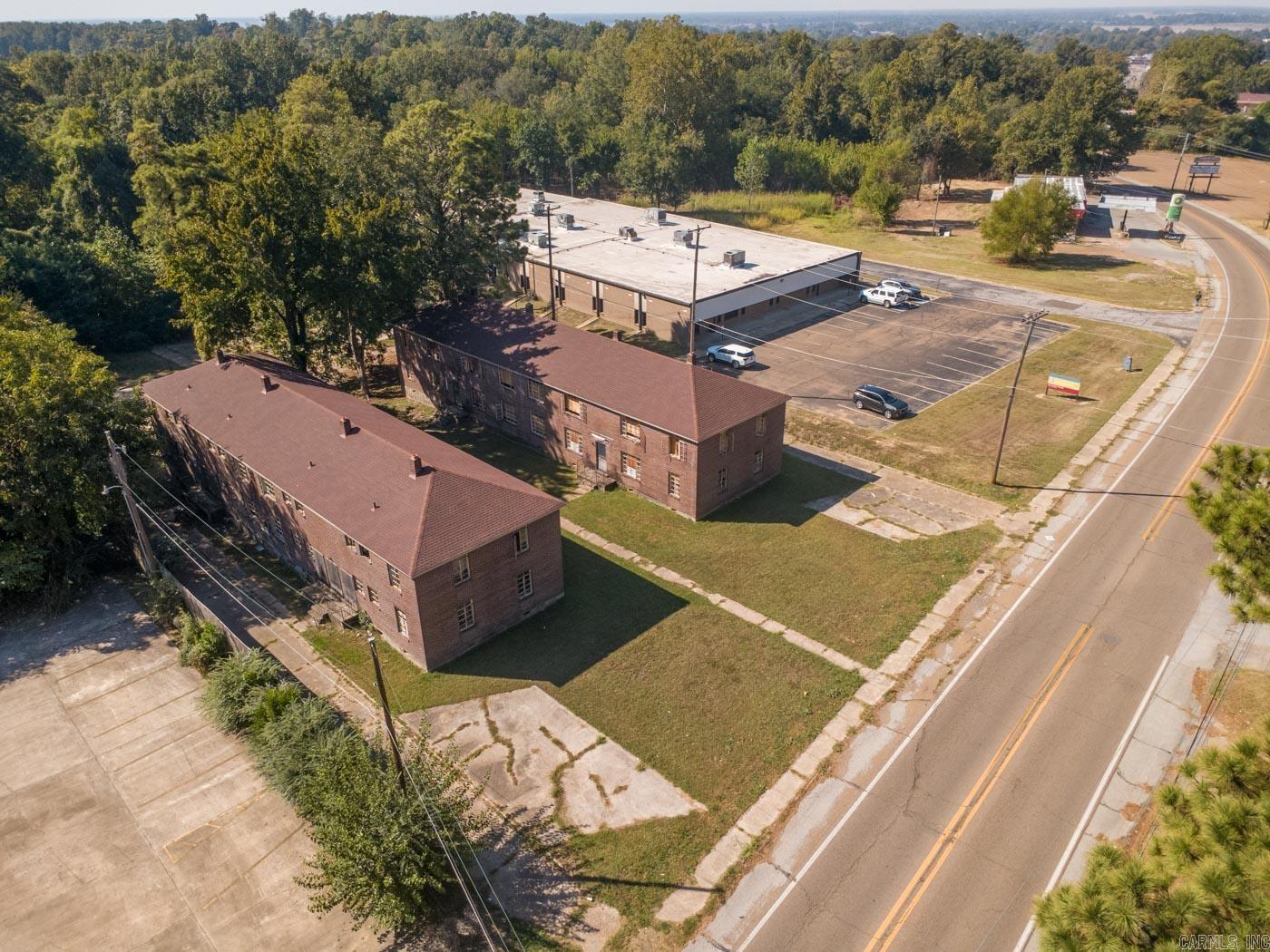 1304 E Broadway Street Property Photo 3