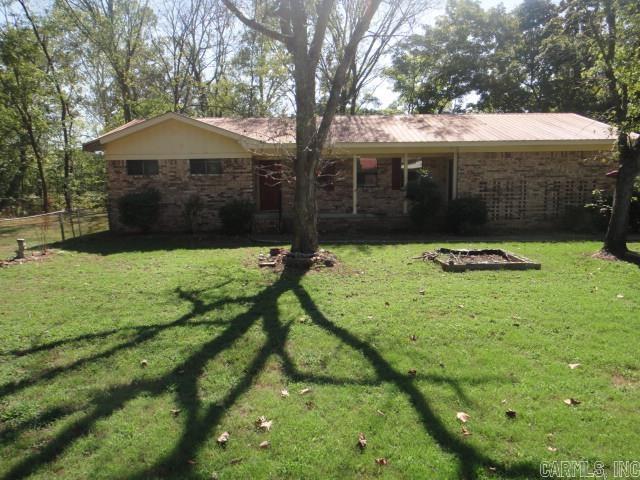 112 Stacey Drive Property Photo 1