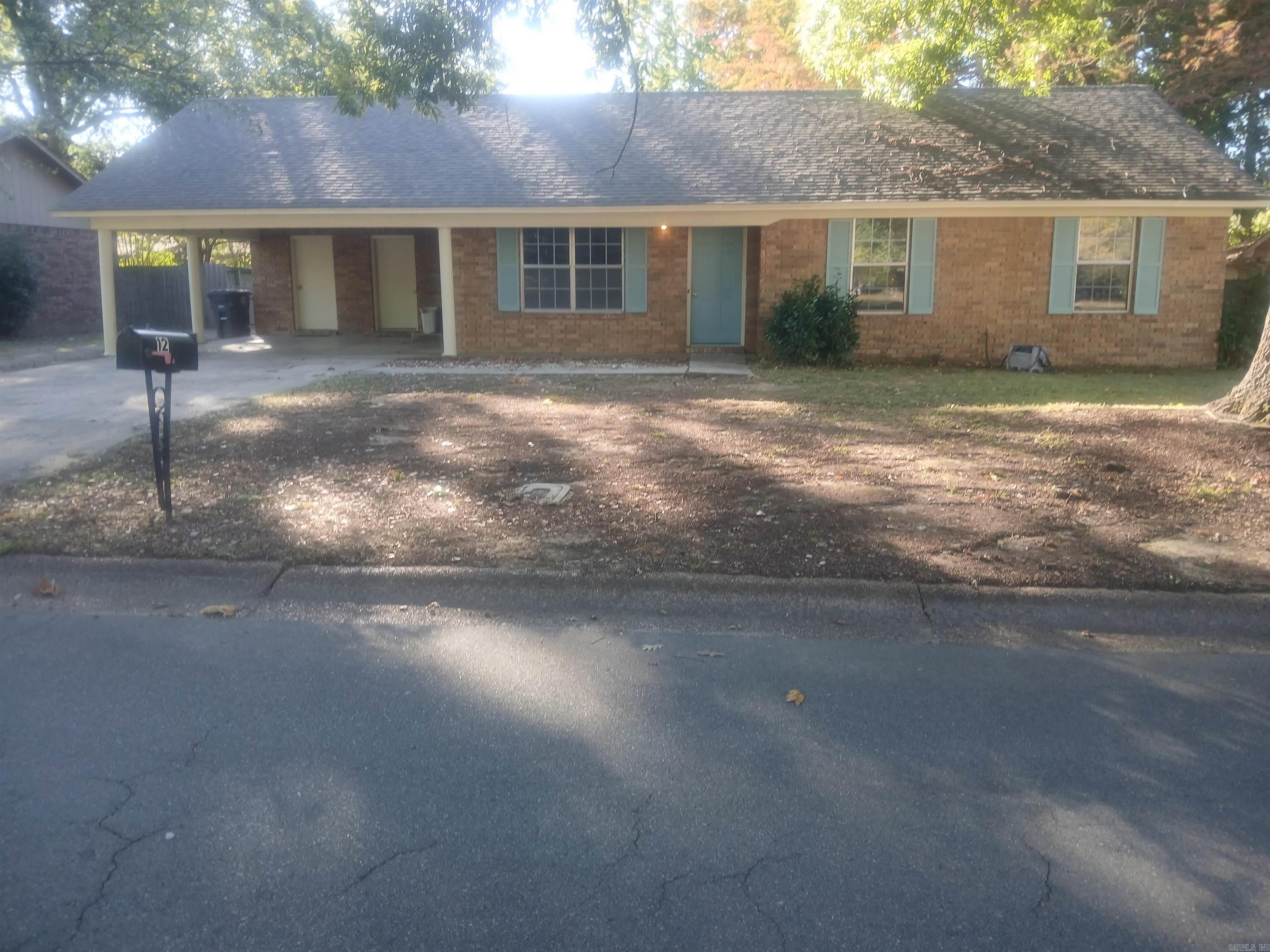 12 Barksdale Dr Drive Property Photo 1